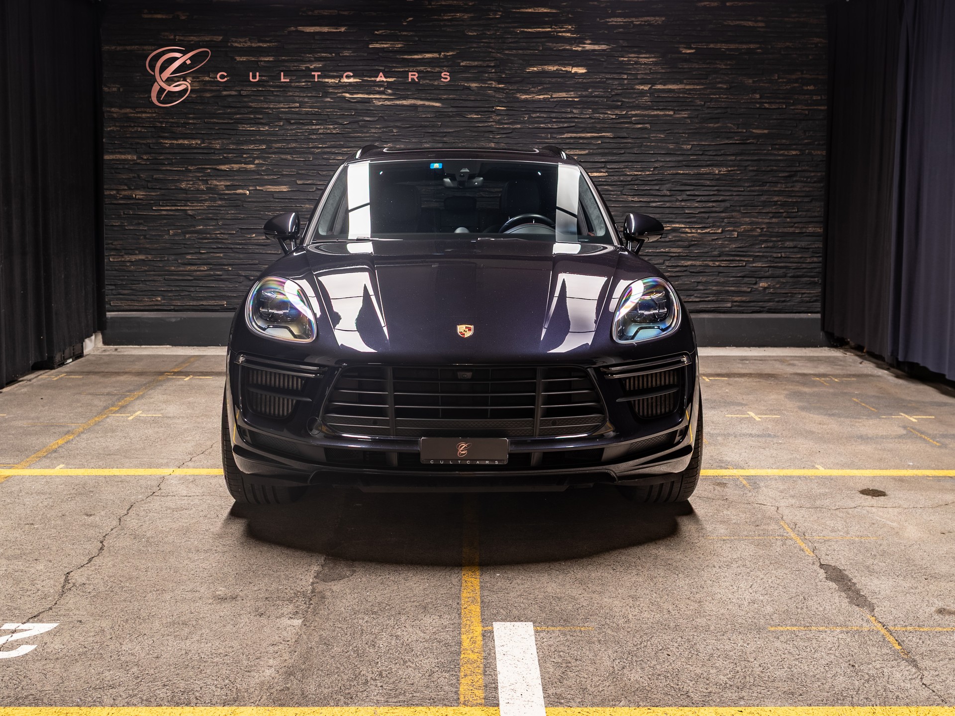 PORSCHE Macan Turbo PDK-image-2