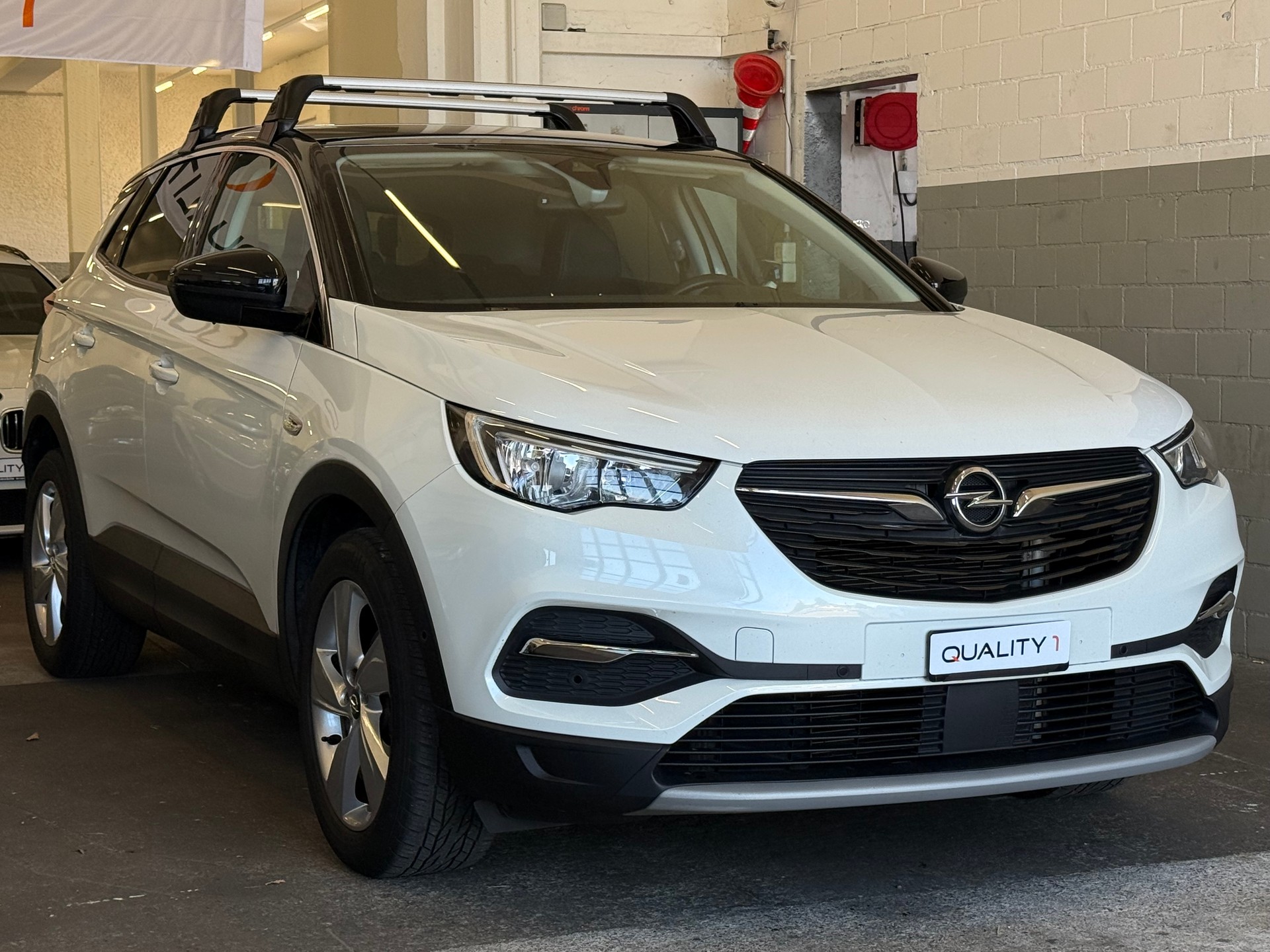 OPEL Grandland X 1.2i TP Excellence Automatik-image-0