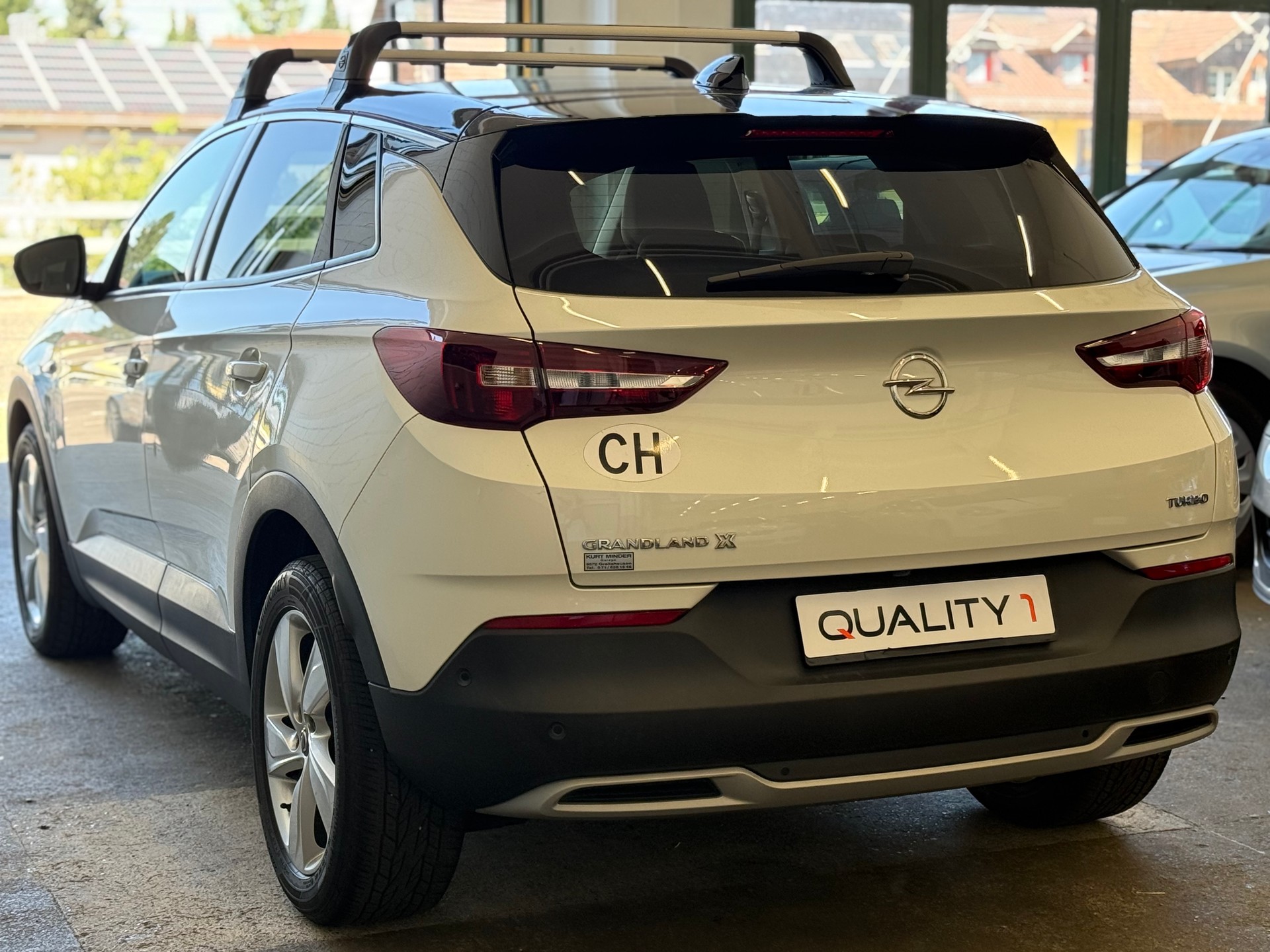 OPEL Grandland X 1.2i TP Excellence Automatik-image-5