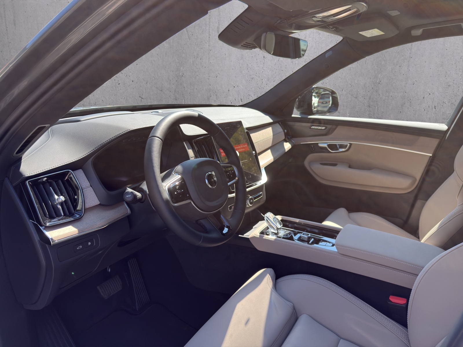 VOLVO XC90 T8 eAWD PluginHybrid Plus Dark Geartronic-image-8