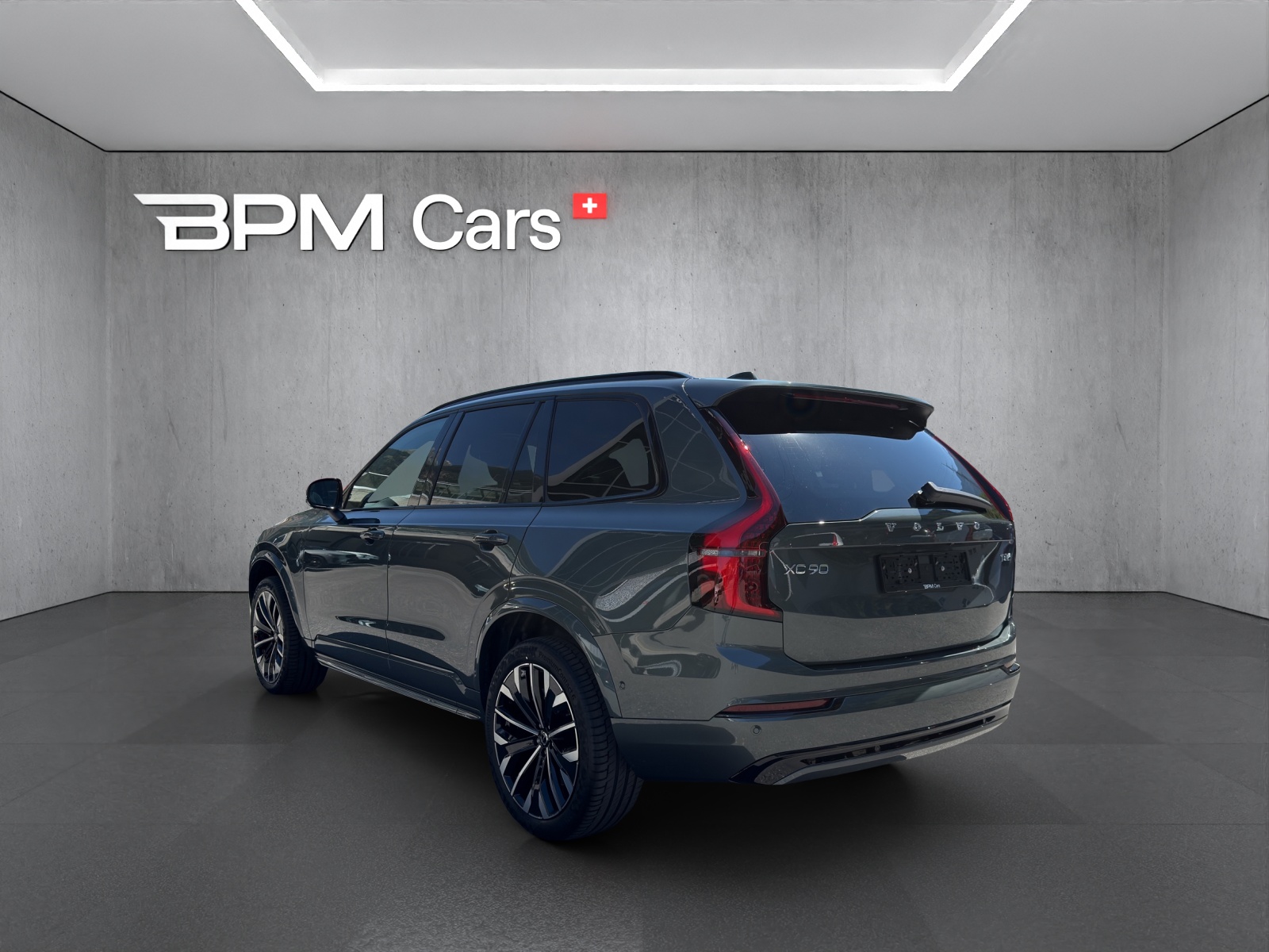 VOLVO XC90 T8 eAWD PluginHybrid Plus Dark Geartronic-image-2
