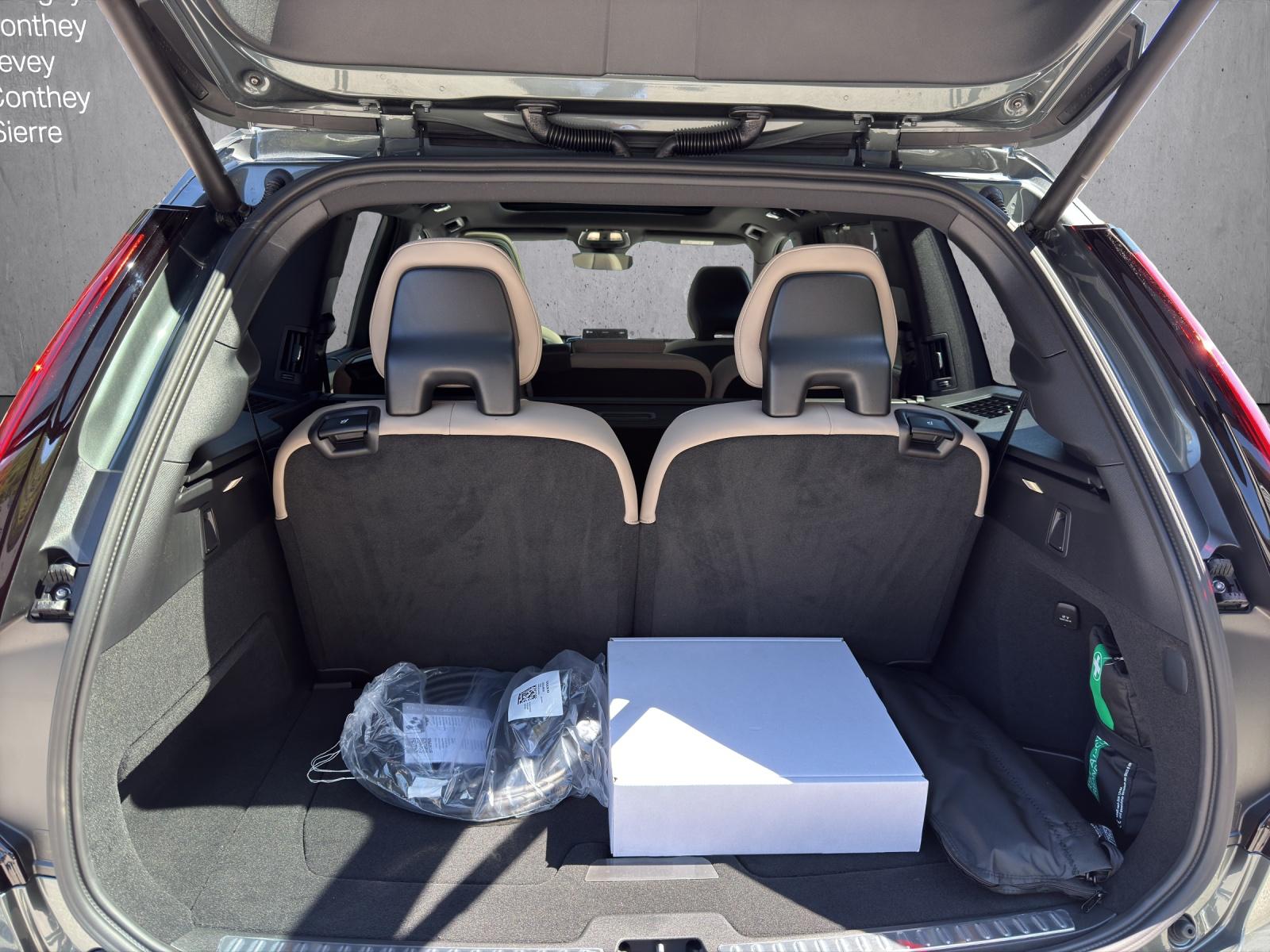 VOLVO XC90 T8 eAWD PluginHybrid Plus Dark Geartronic-image-15