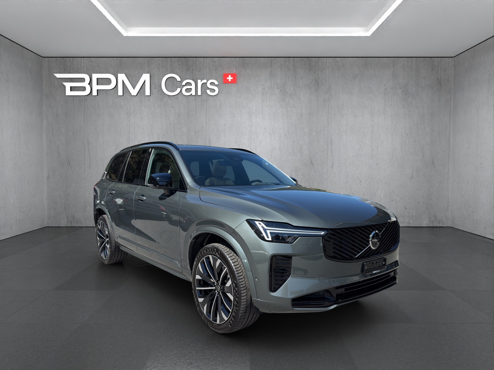 VOLVO XC90 T8 eAWD PluginHybrid Plus Dark Geartronic-image-5