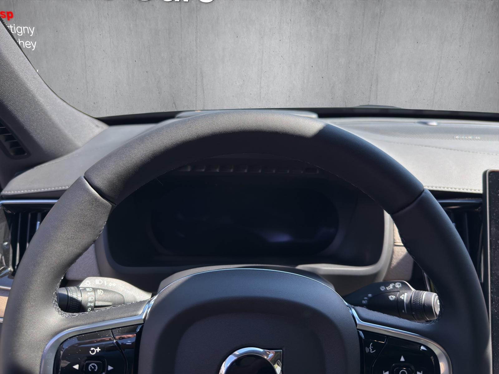VOLVO XC90 T8 eAWD PluginHybrid Plus Dark Geartronic-image-12