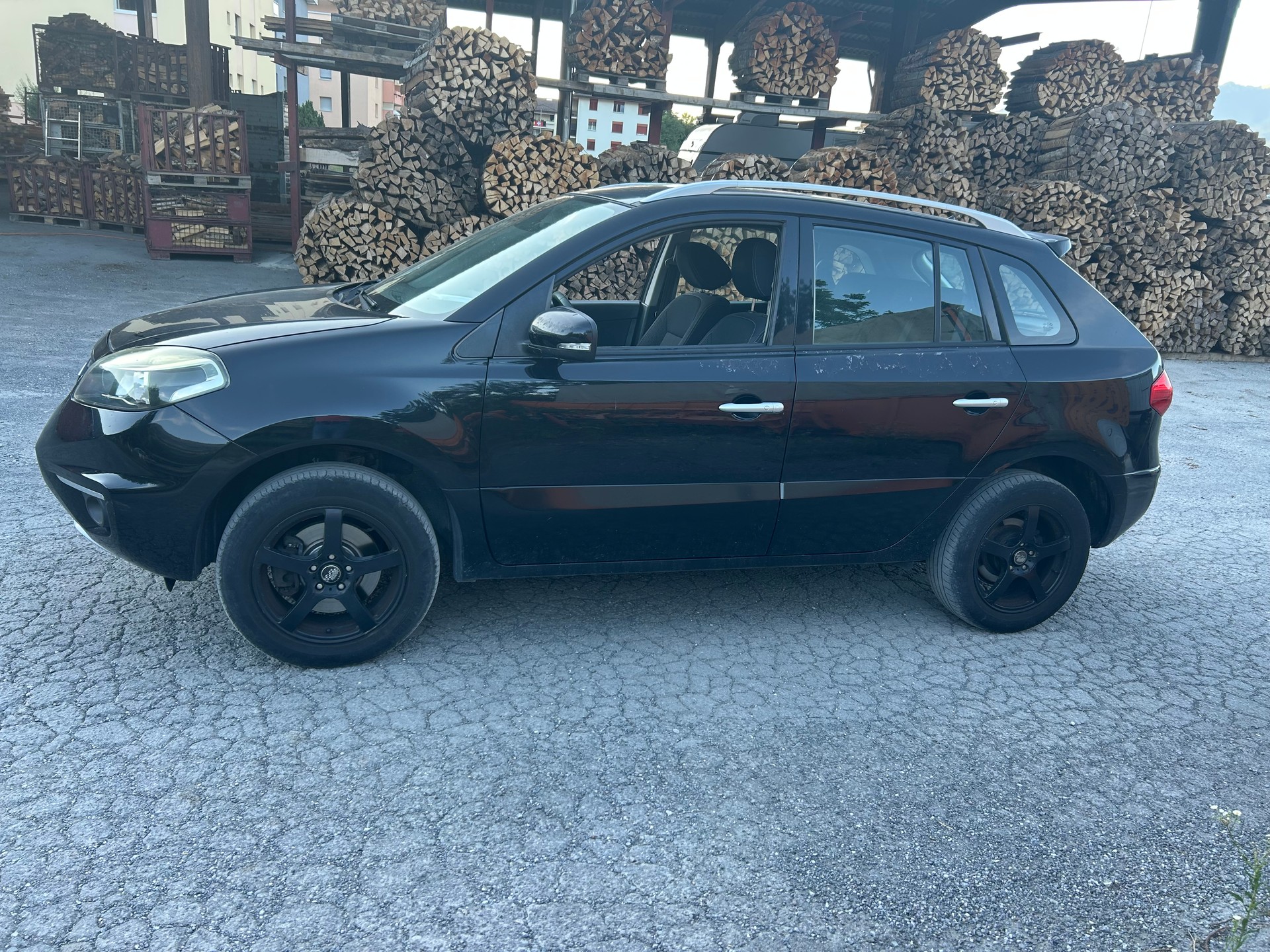 RENAULT Koleos 2.0 dCi Dynamique 4x4-image-1