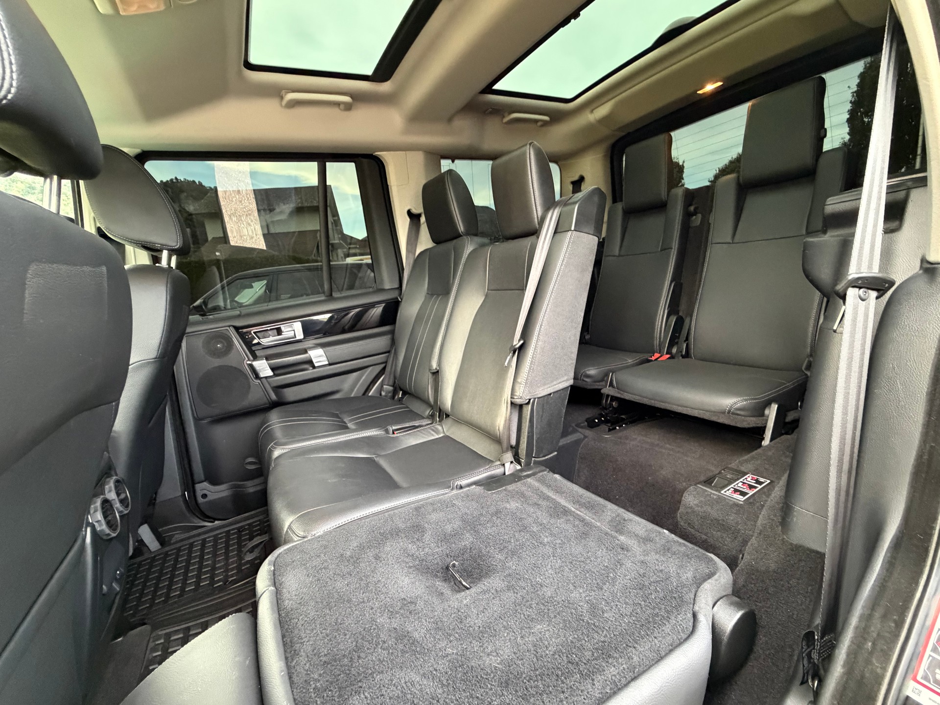 LAND ROVER 3.0 SDV6 256 LE XXV-image-5