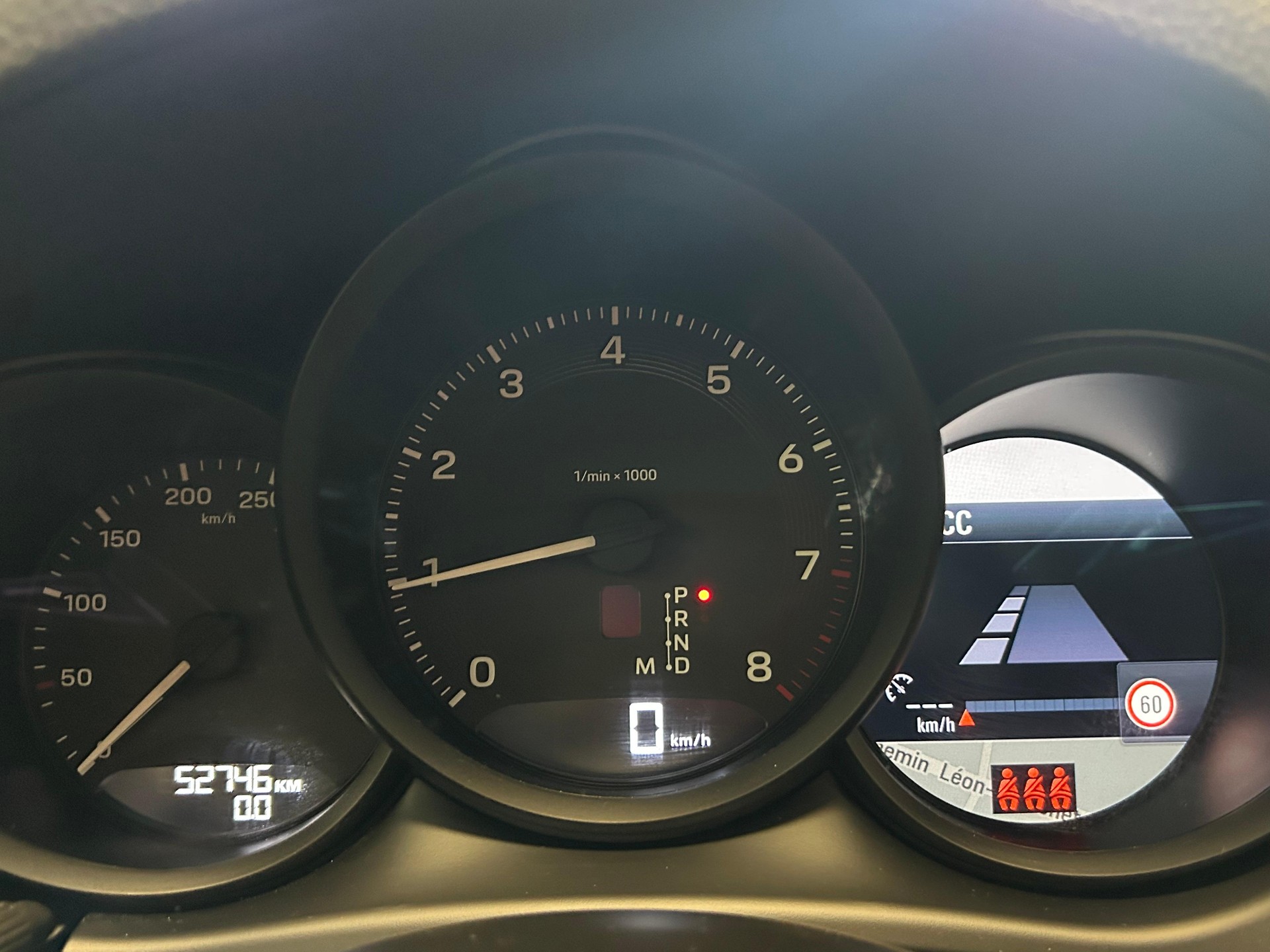 PORSCHE Macan 2.0-image-15
