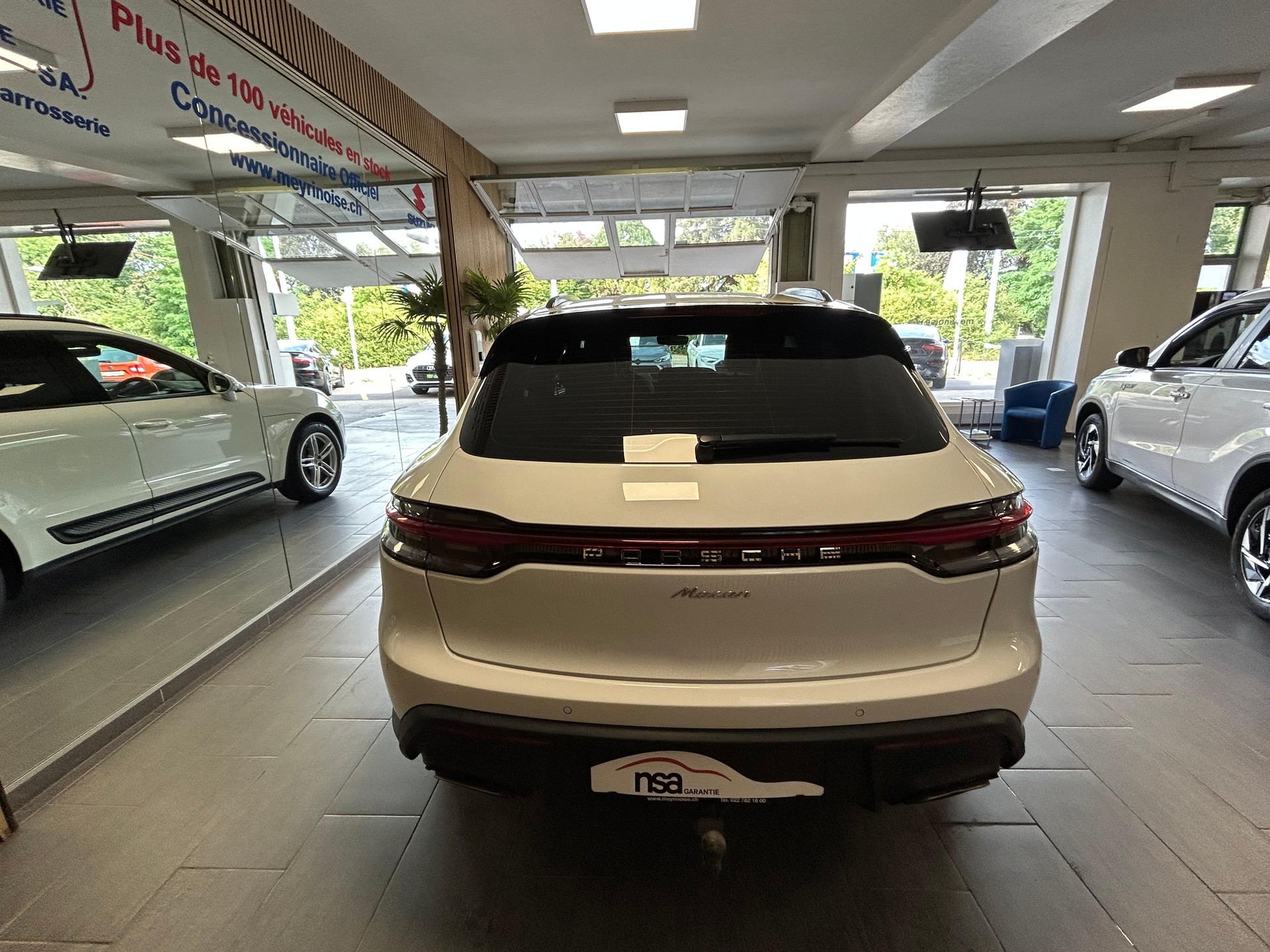 PORSCHE Macan 2.0-image-7