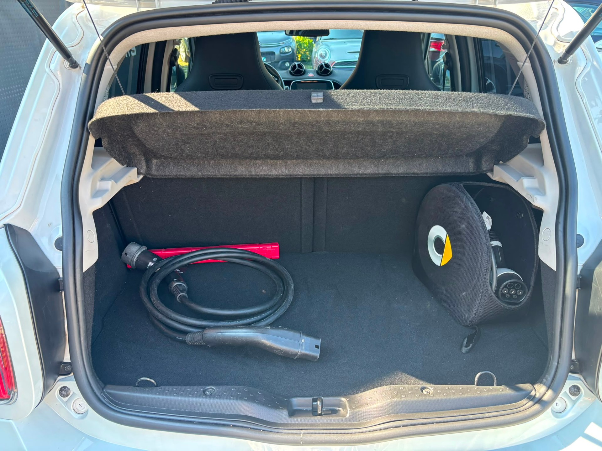SMART forfour EQ prime-image-11