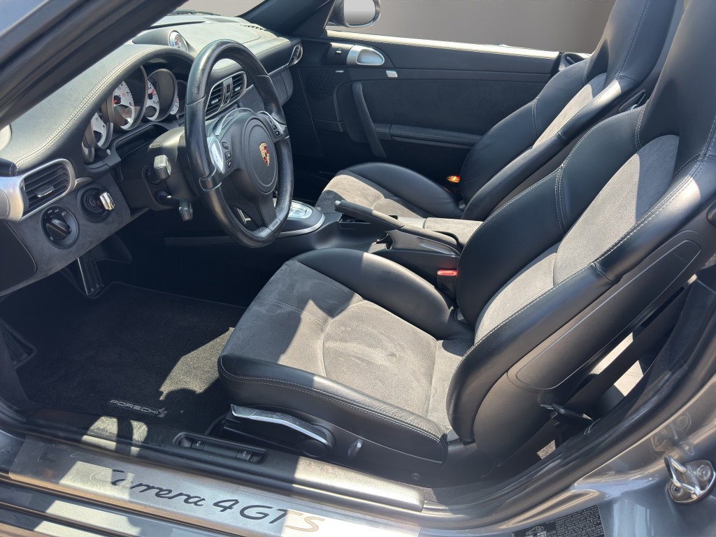 PORSCHE 911 Cabriolet 3.8 Carrera 4GTS PDK-image-3