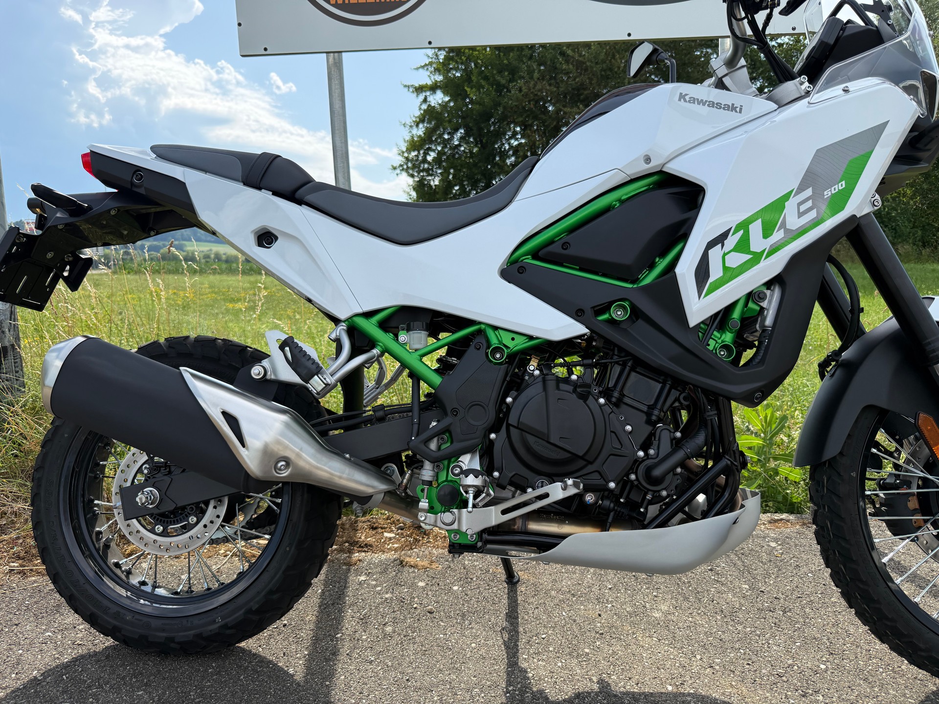 KAWASAKI KLE 500 SE-showroom-element-3