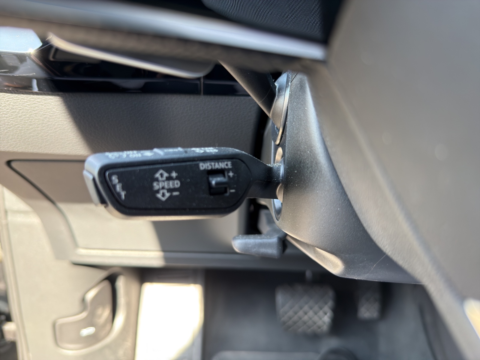 AUDI e-tron 55 quattro-image-14