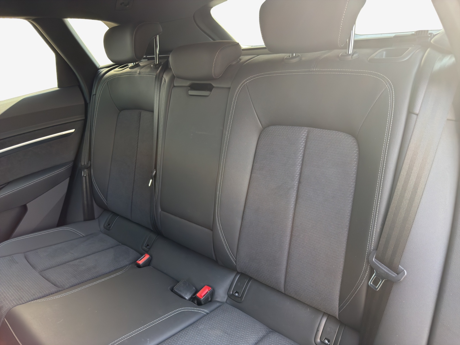AUDI e-tron 55 quattro-image-11
