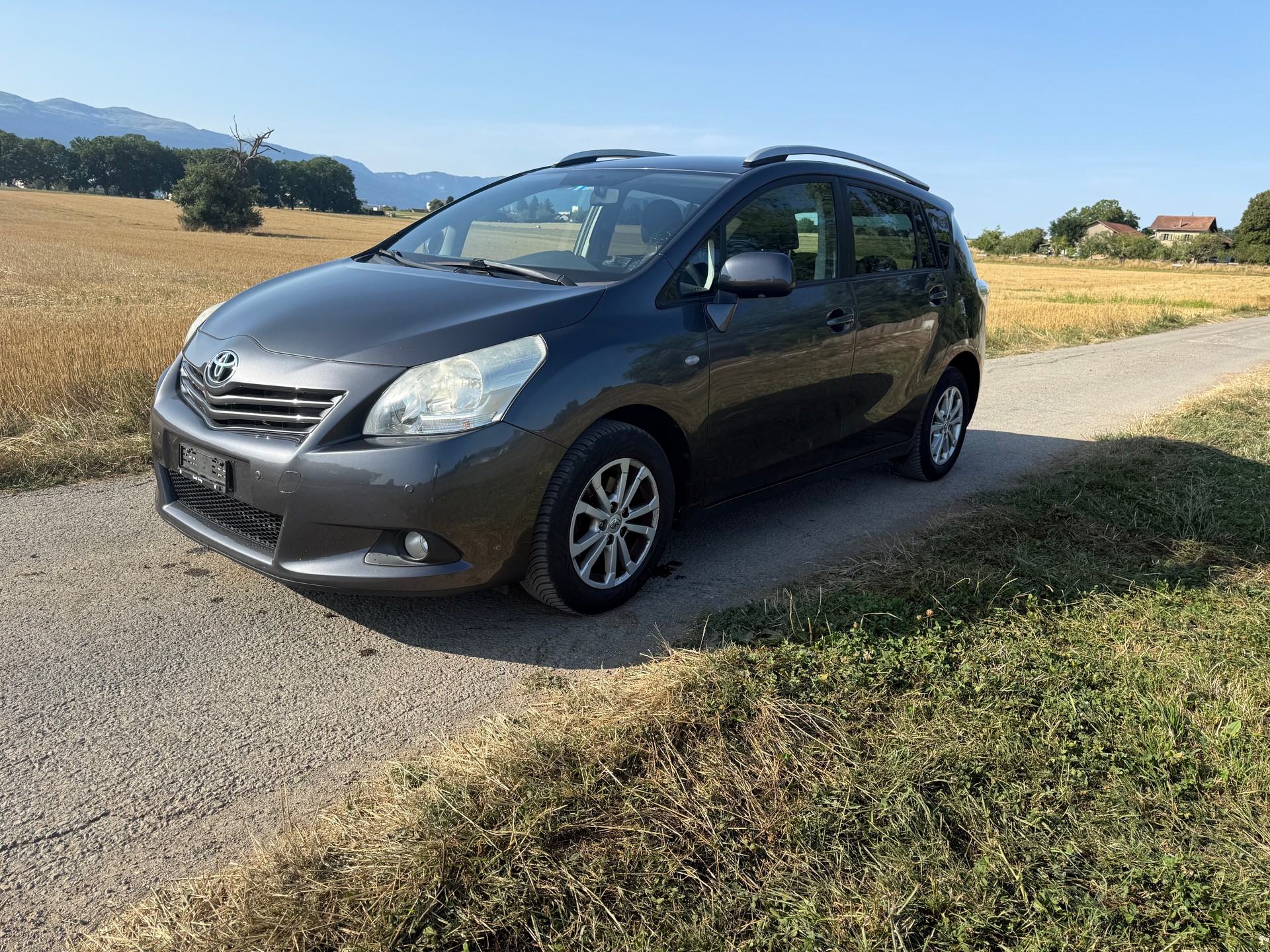 TOYOTA Verso 1.8 easy Multidrive-image-1