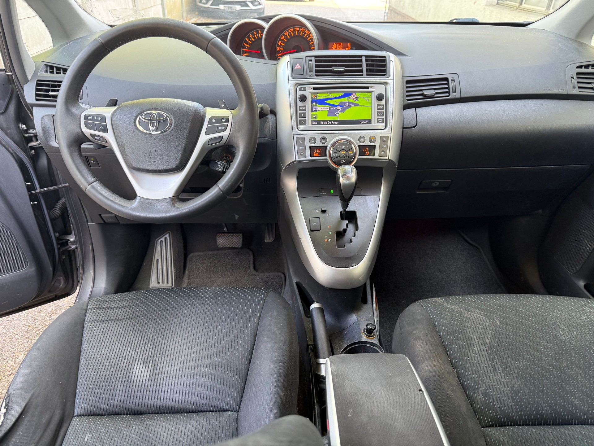 TOYOTA Verso 1.8 easy Multidrive-image-10
