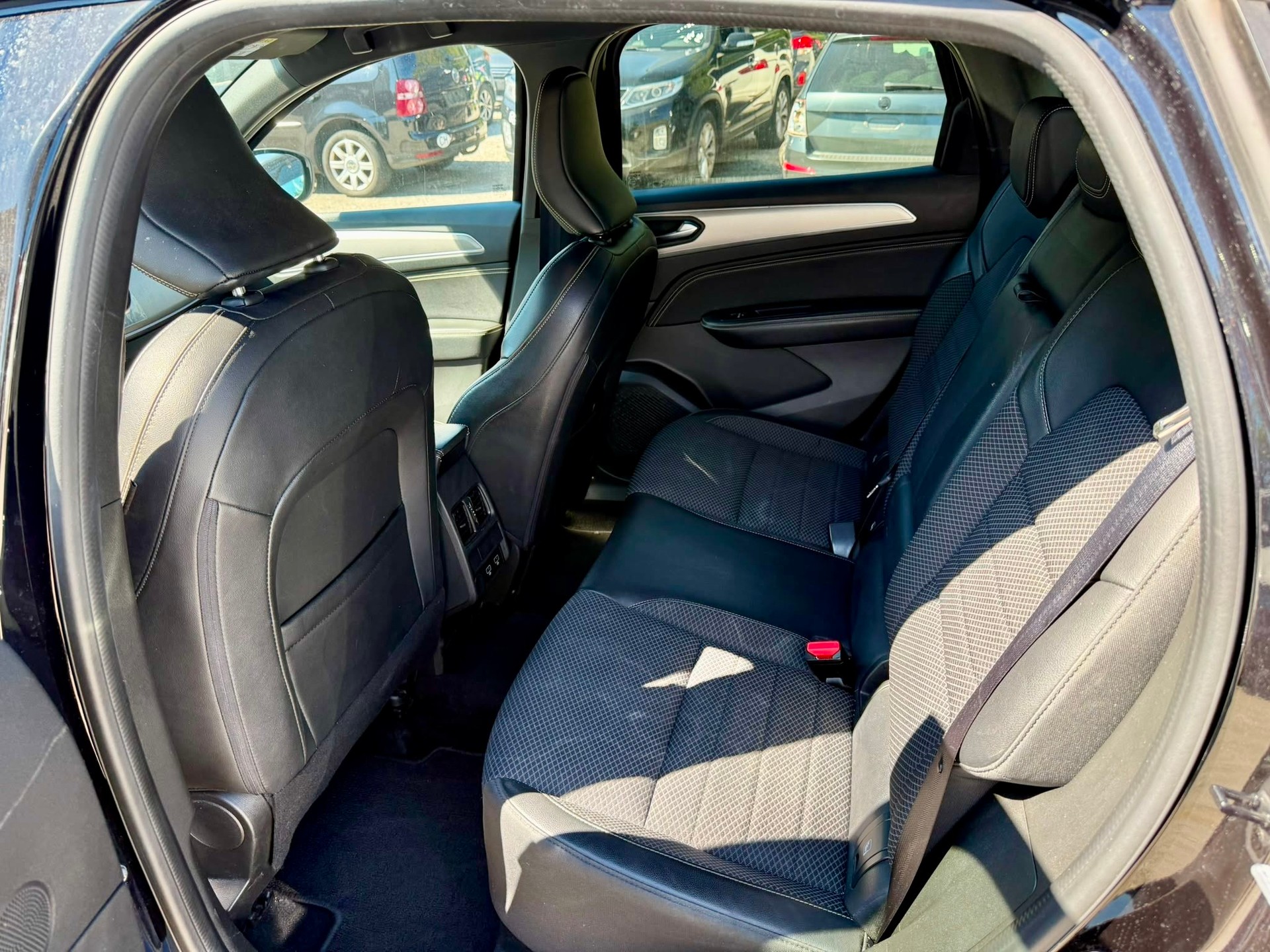 RENAULT Arkana 1.6 E-Tech Techno-image-12