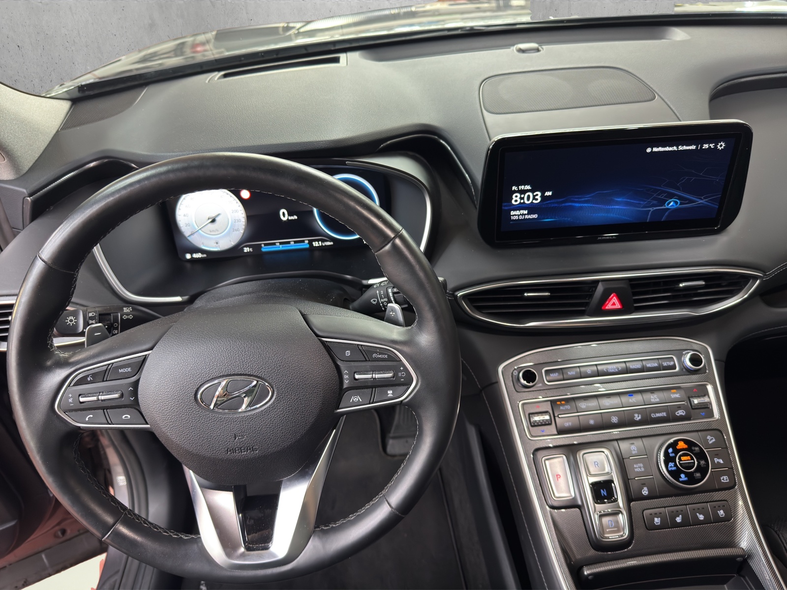 HYUNDAI Santa Fe 2.2 CRDI Amplia 4WD Automatic-image-8