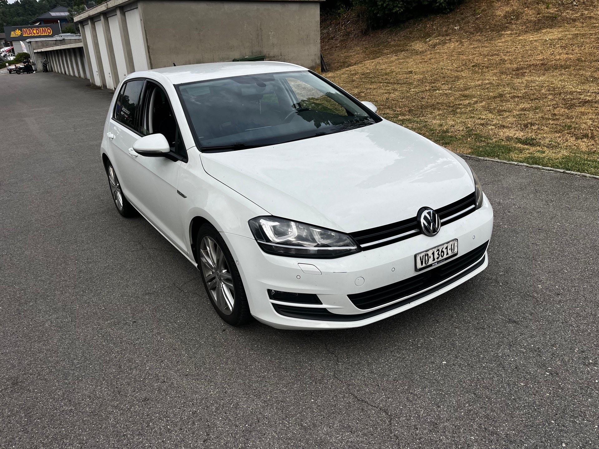 VW Golf 1.4 TSI Cup DSG-image-0