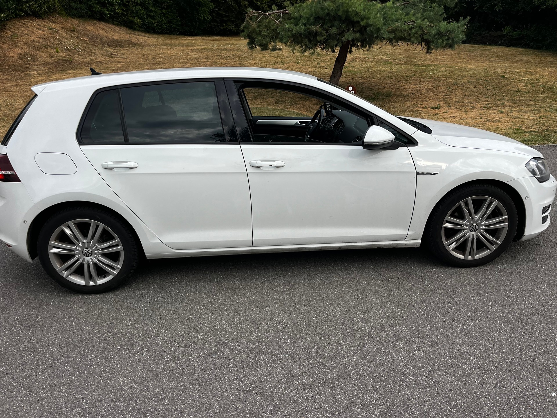 VW Golf 1.4 TSI Cup DSG-image-4