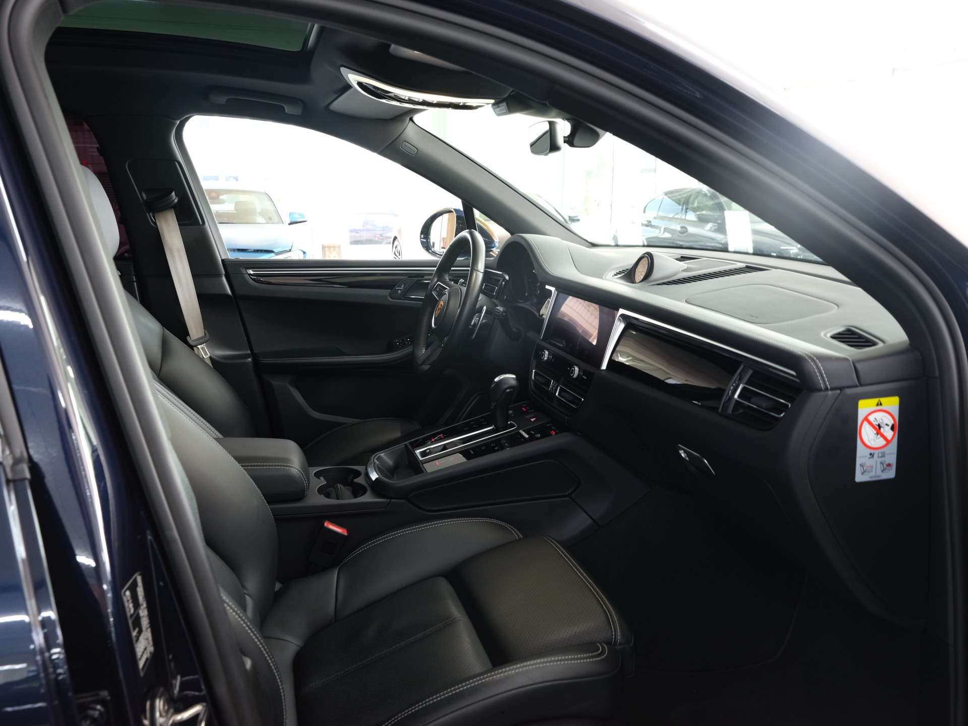 PORSCHE Macan S PDK *Sport Chrono* *360 Kamera* *Panorama*-image-18