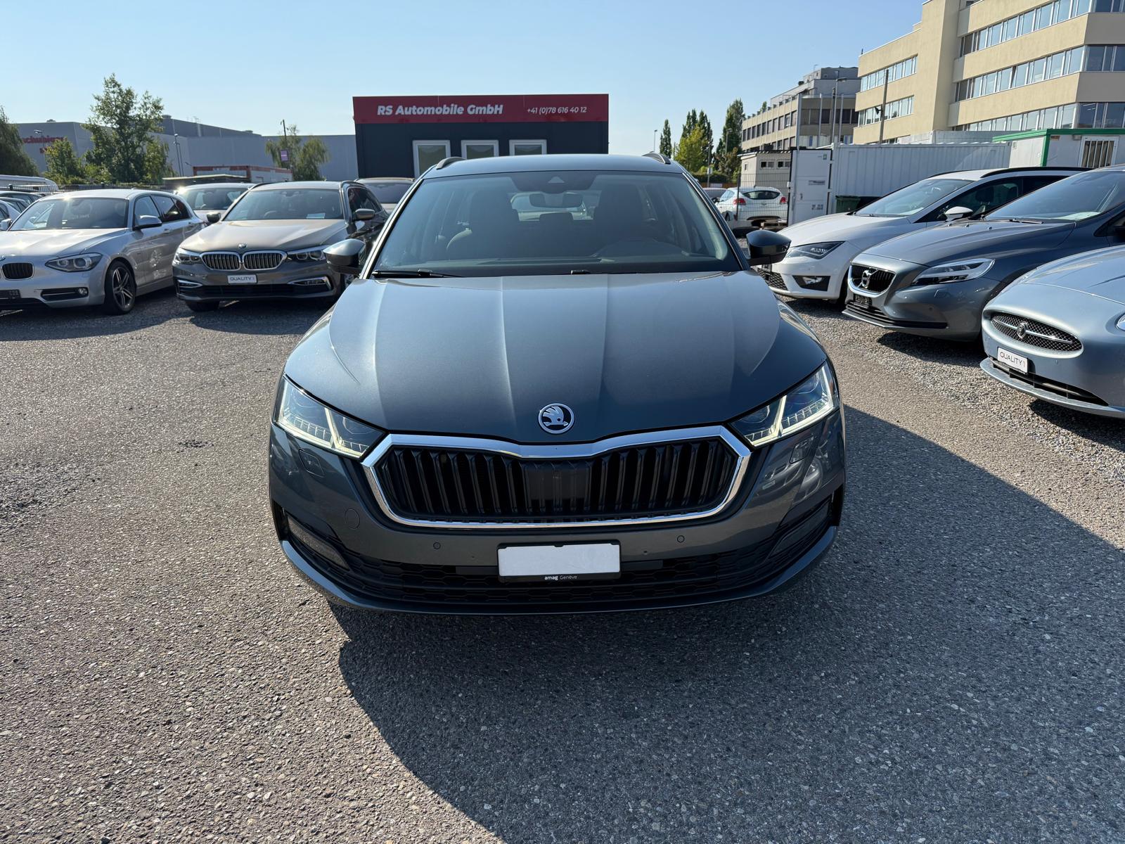 SKODA Octavia Combi 2.0 TDI Ambition 4x4 DSG-image-1