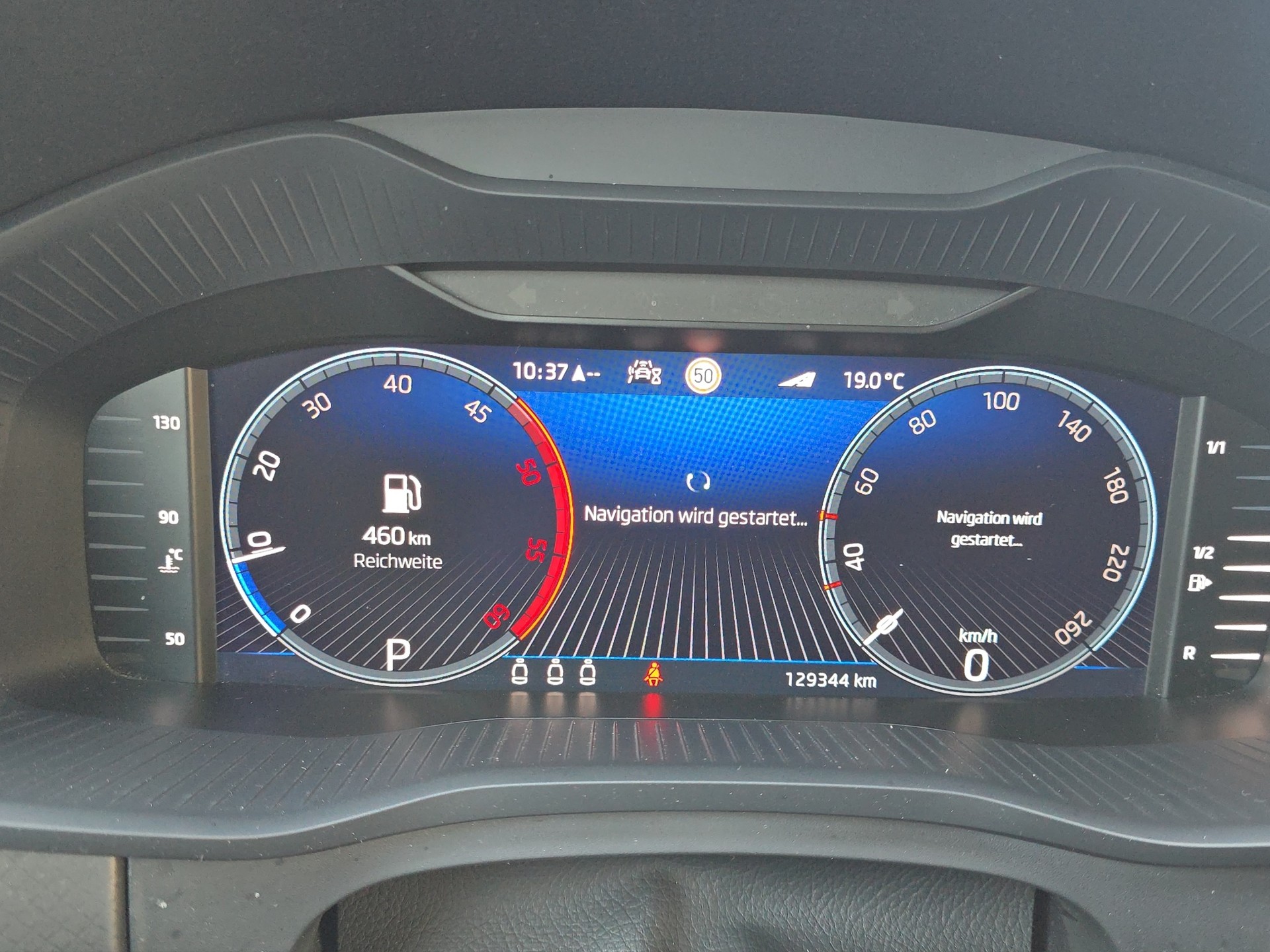 SKODA Kodiaq 2.0 TDI CR Clever 4x4 DSG-image-9