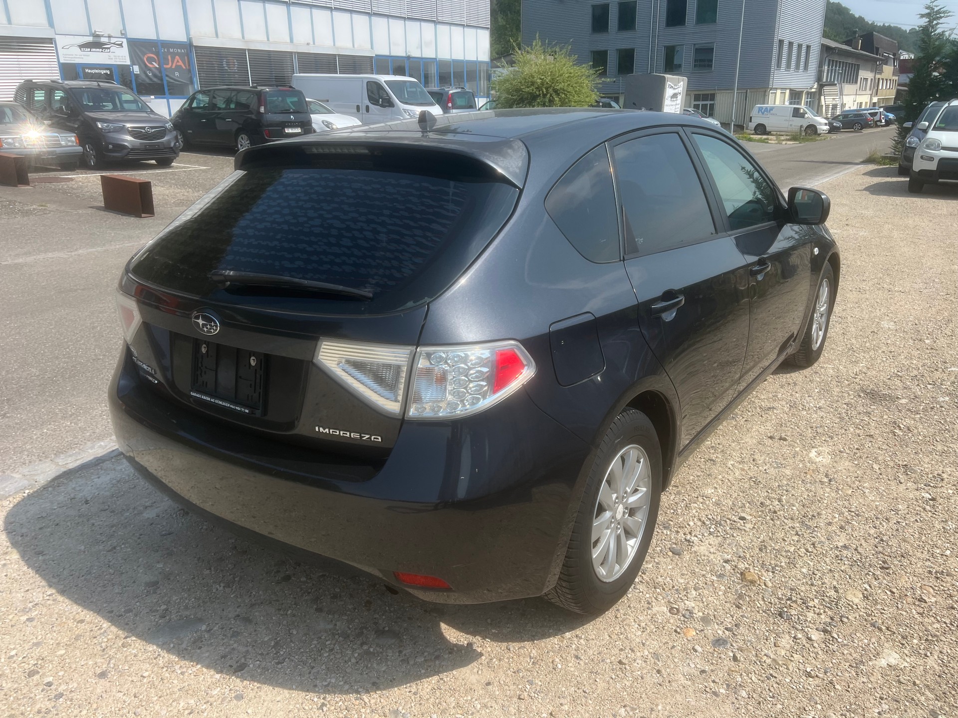 SUBARU Impreza 1.5R Swiss Special Automatic-image-6