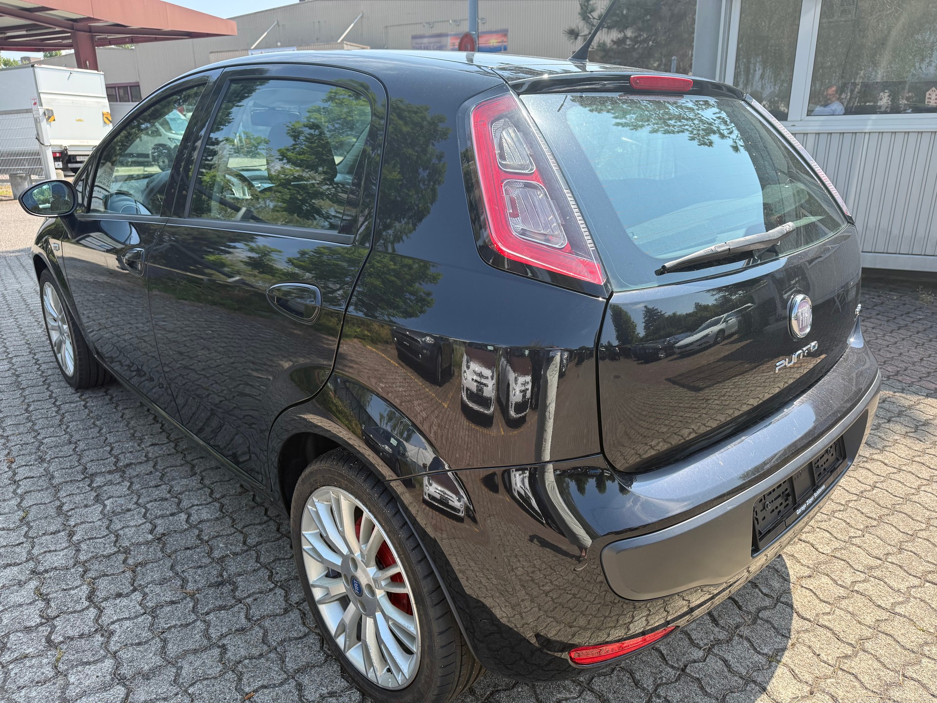 FIAT Punto 1.4 Dynamic (EVO)-image-6