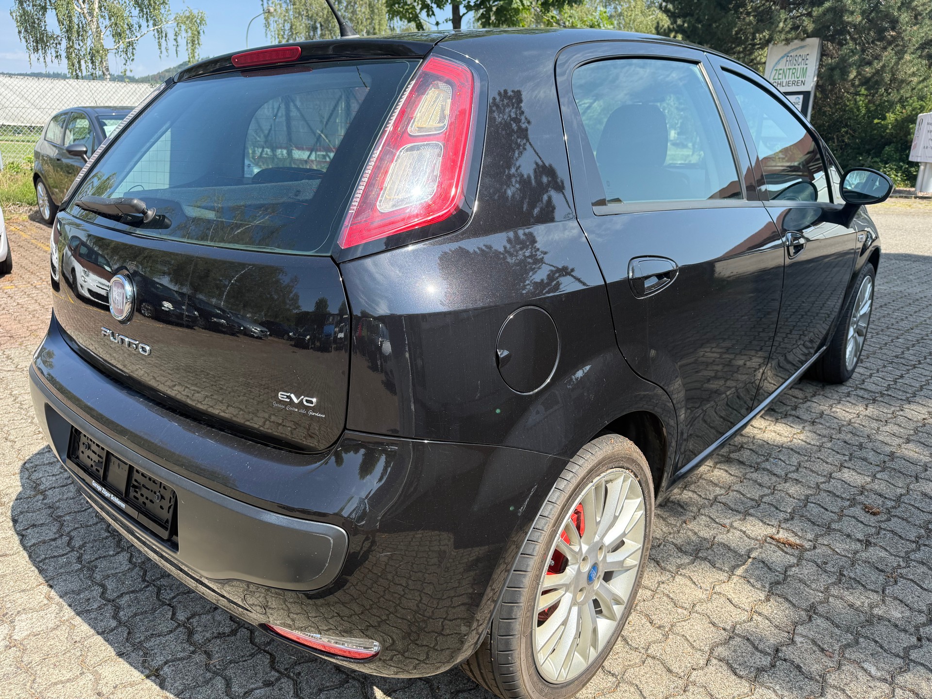 FIAT Punto 1.4 Dynamic (EVO)-image-4