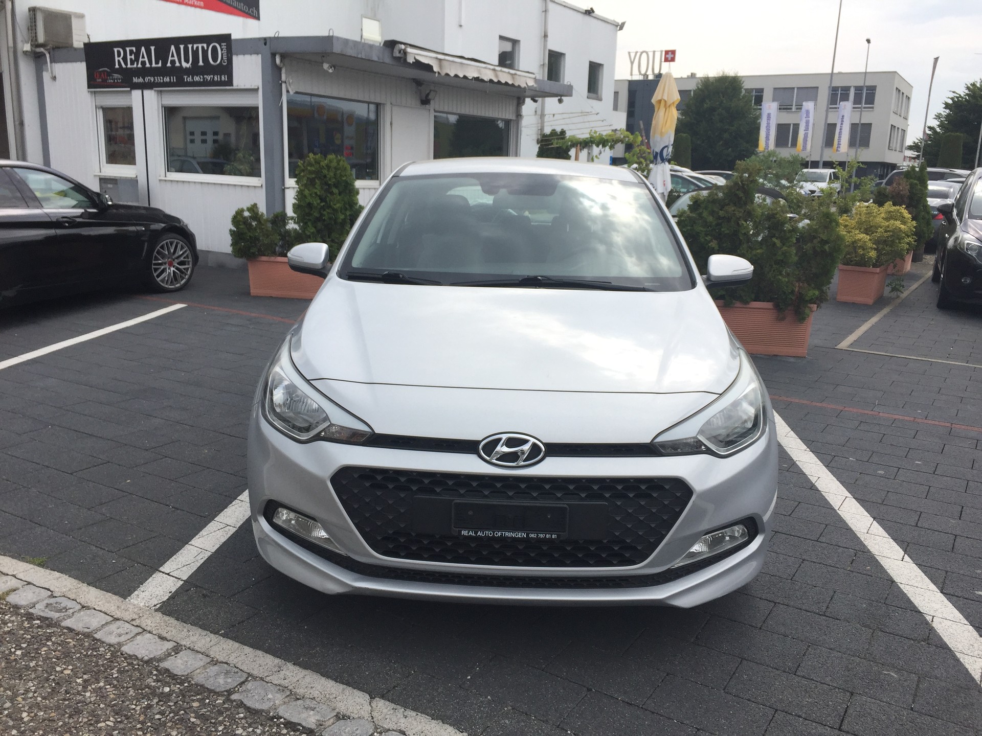 HYUNDAI i20 1.2 Amplia-image-0