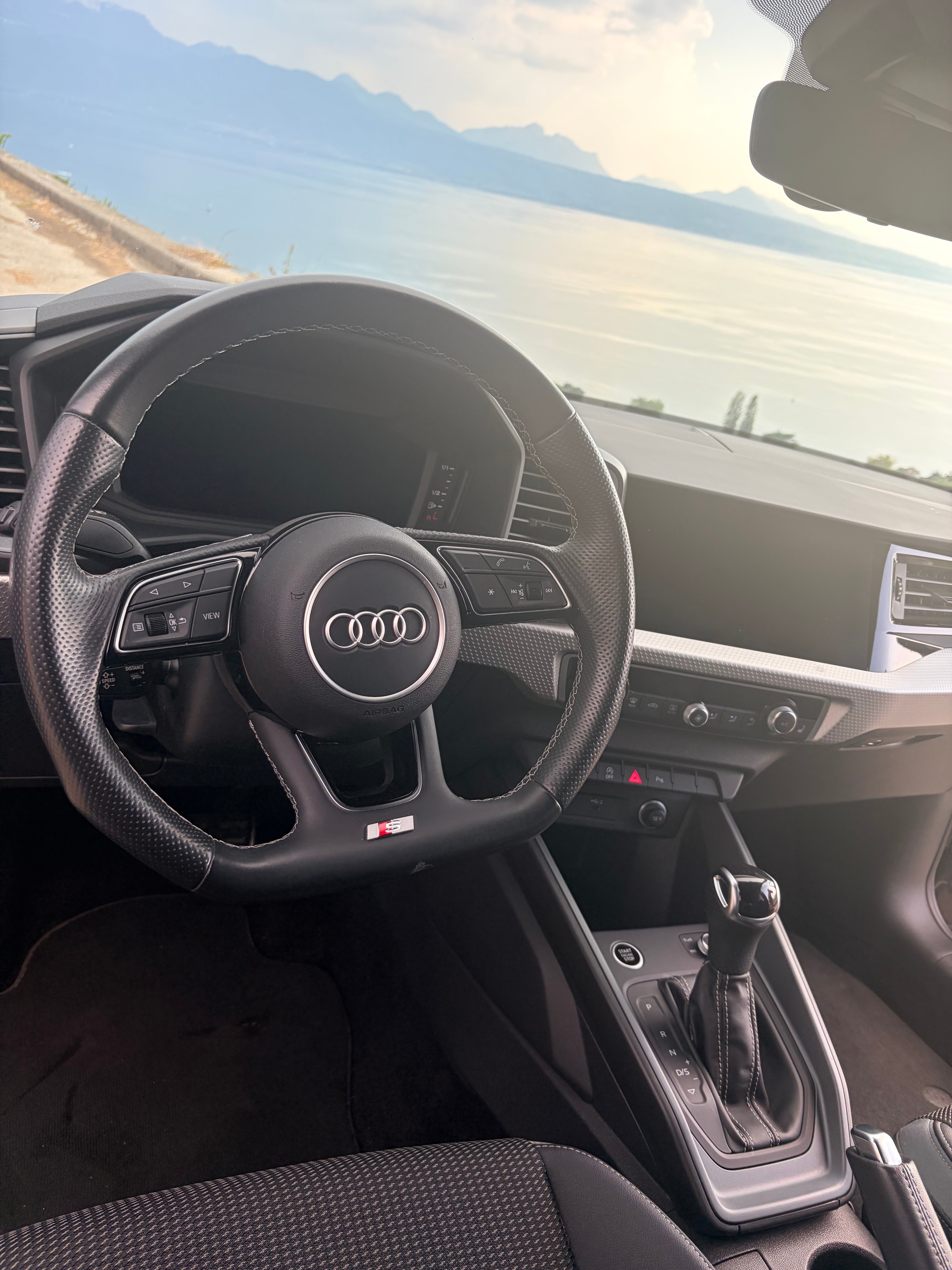 AUDI 1.0 30 TFSI Allstreet Attraction S-Tronic-image-5
