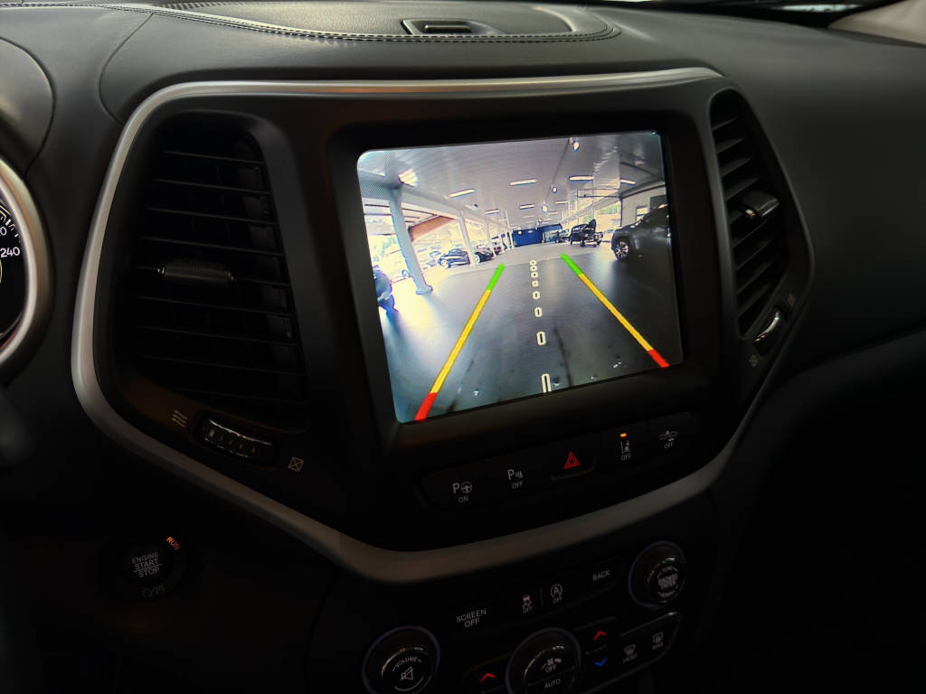 JEEP Cherokee 2.2 CRD 200 Overland AWD-image-9