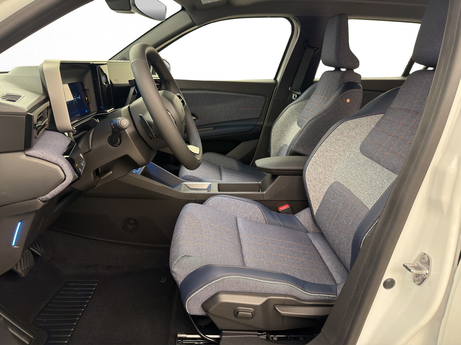 RENAULT R4 E-Tech Comfort Range plein-image-6