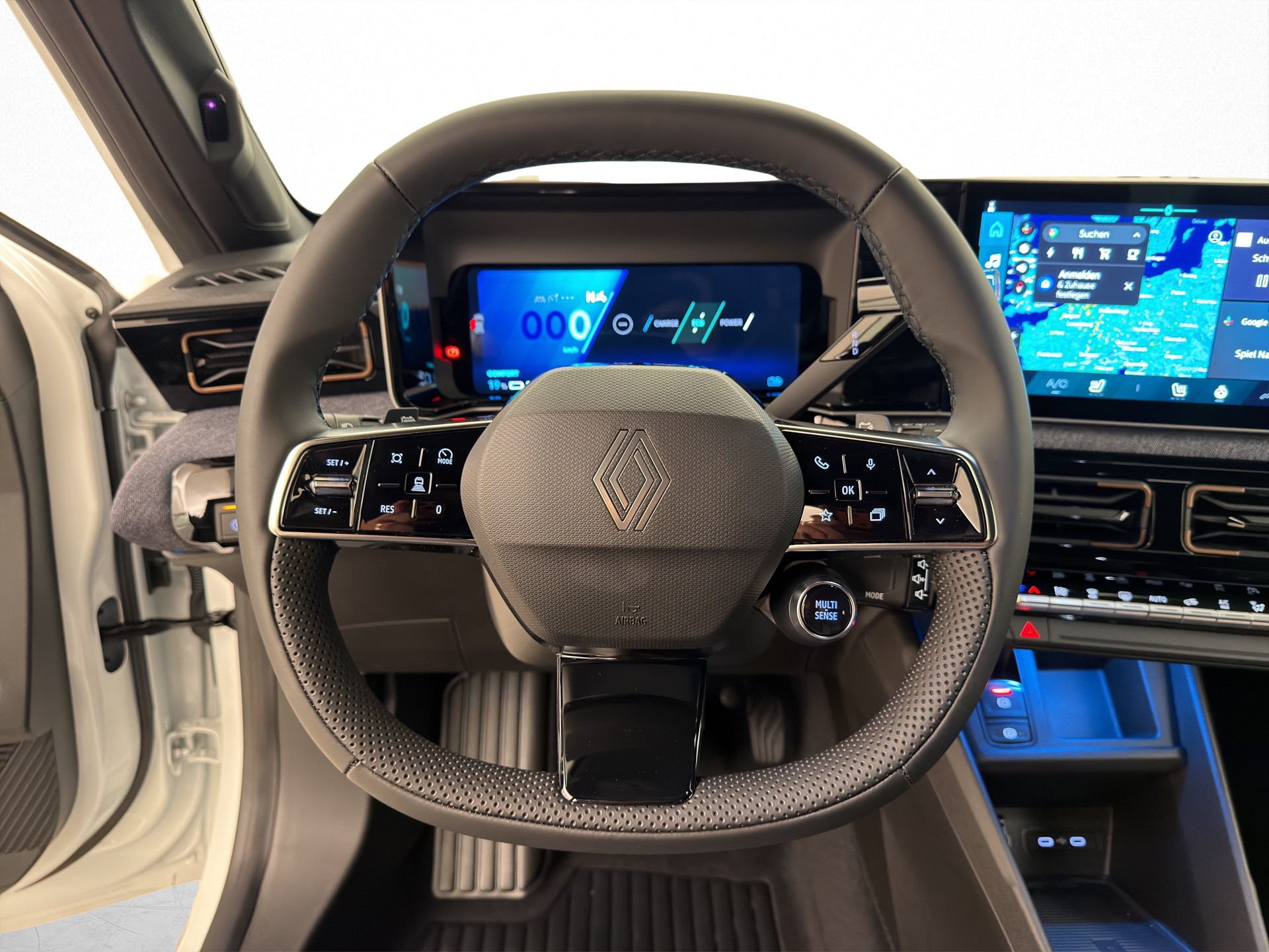 RENAULT R4 E-Tech Comfort Range plein-image-7