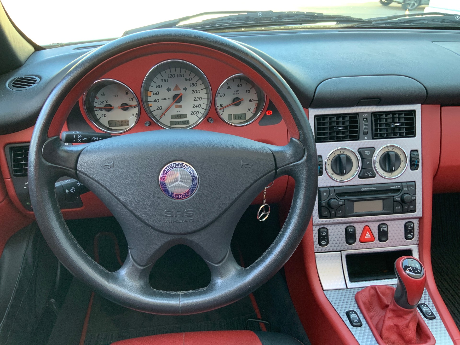 MERCEDES-BENZ SLK 230-image-11