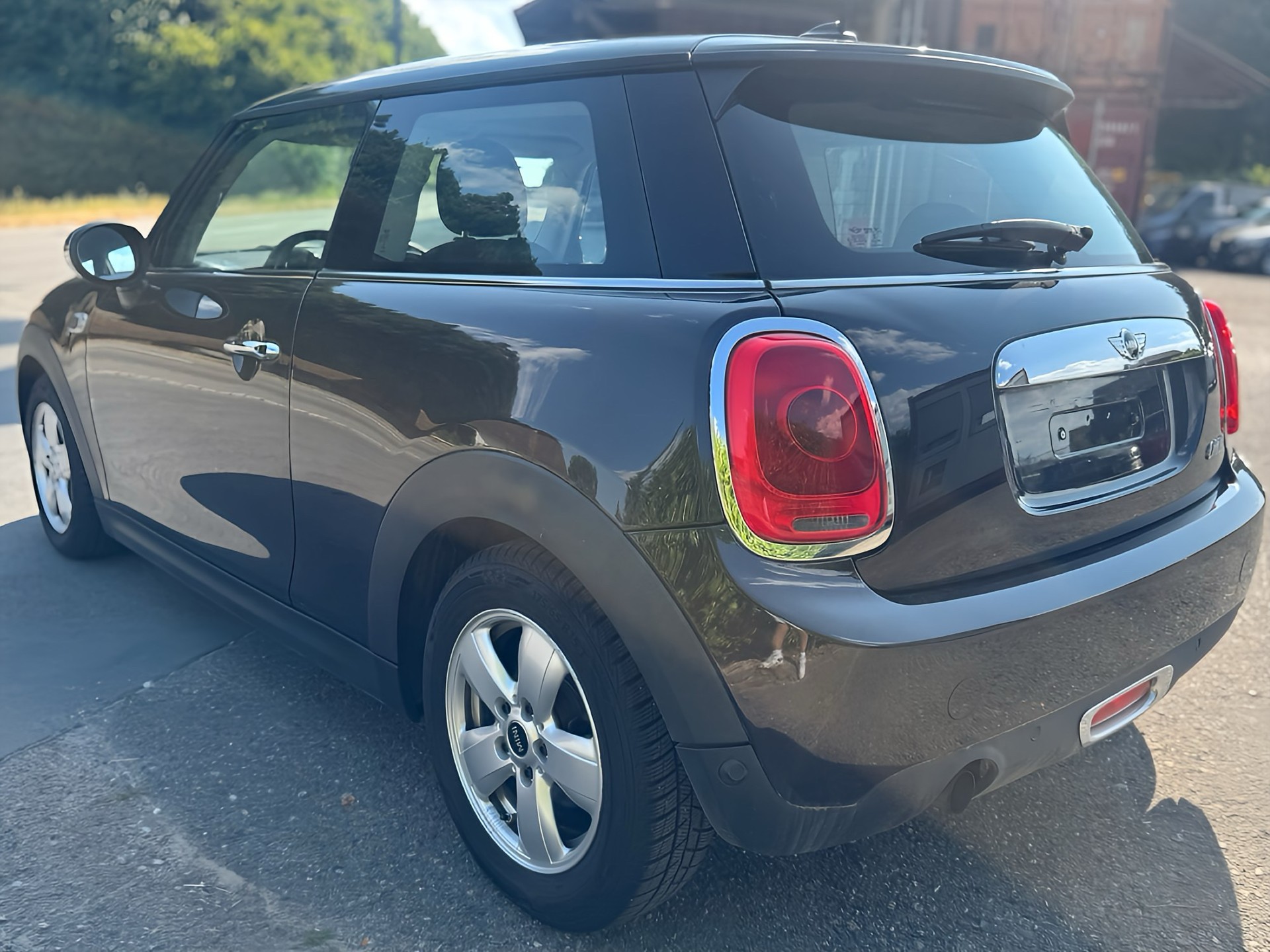 MINI One-image-4