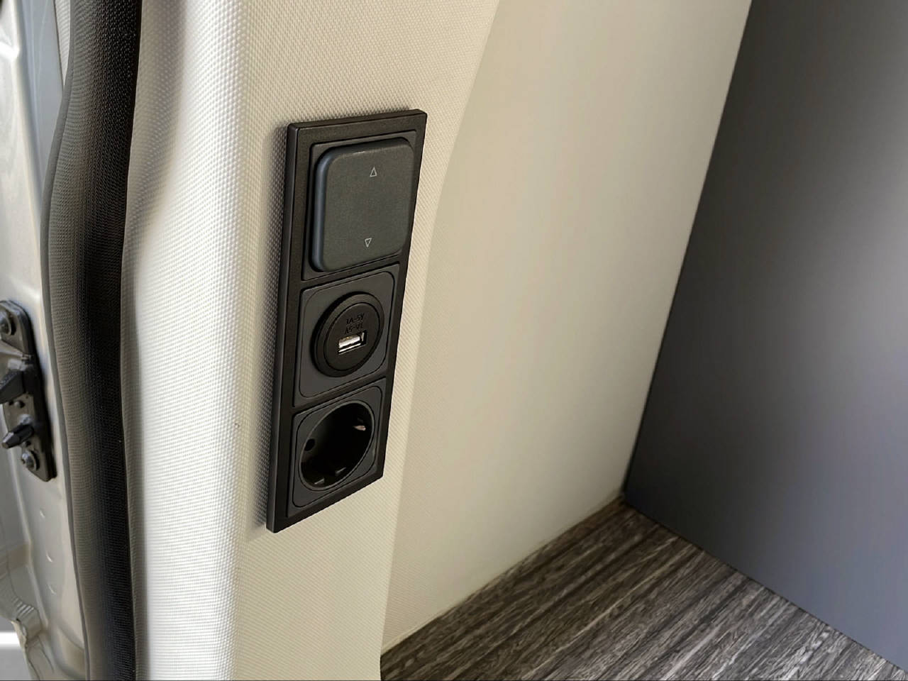 FORD Panama+54 2.0EcoBlue 130PS-image-14