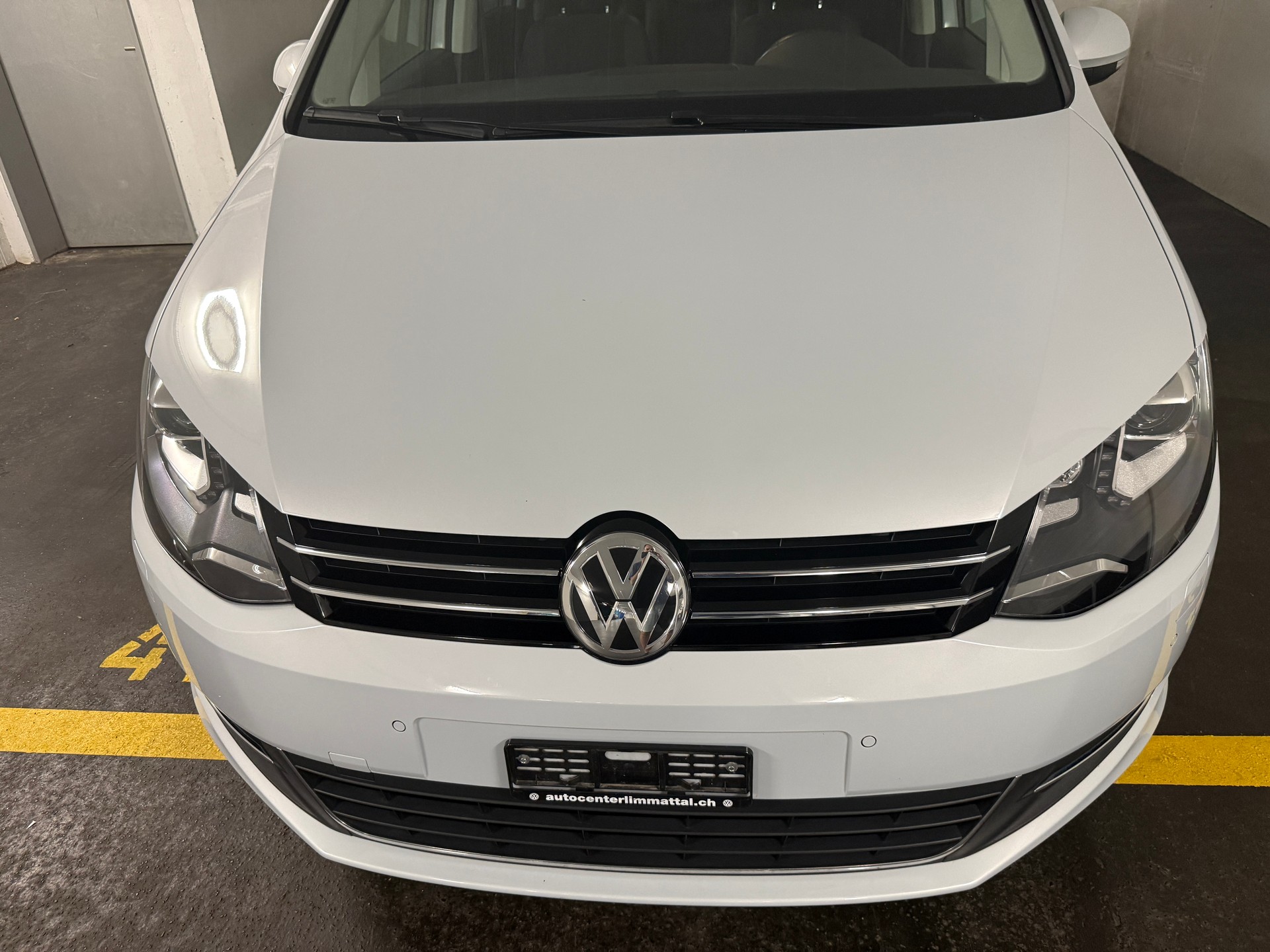 VW Sharan 2.0 TDI SCR Highline DSG 4m-image-6