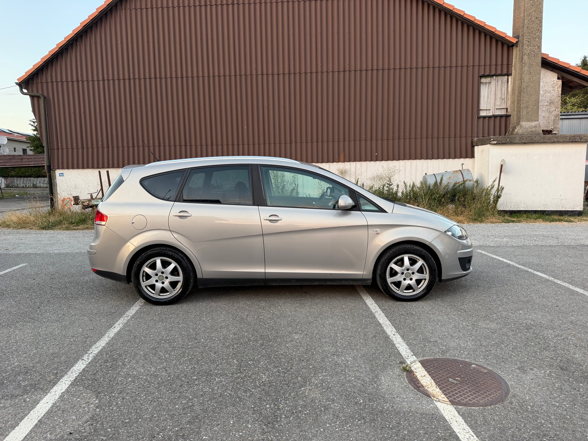 SEAT Altea XL 2.0 TDI Style DSG-image-3