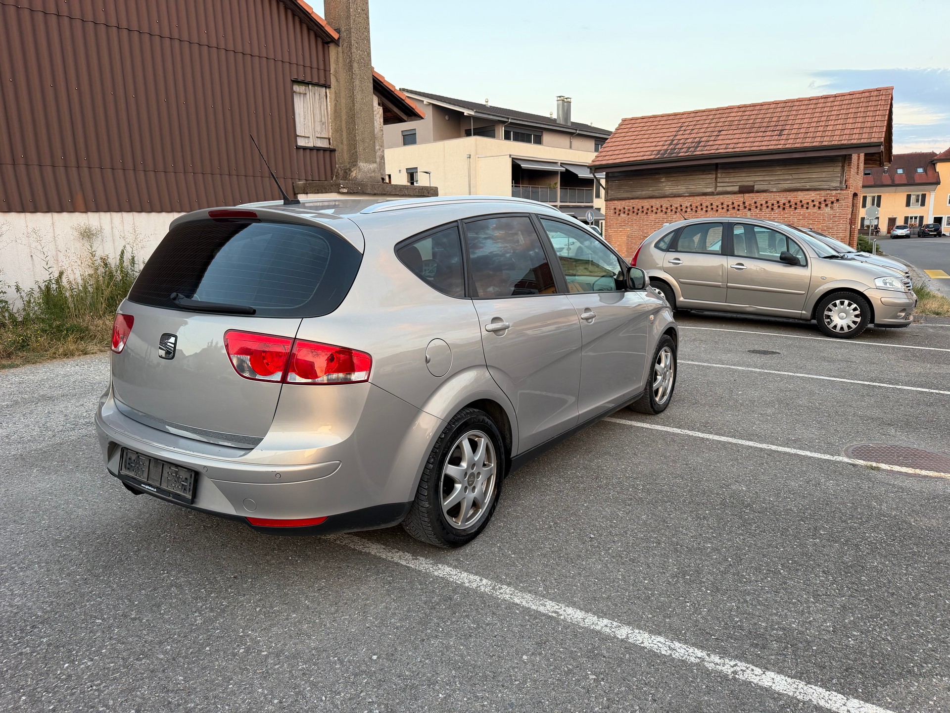 SEAT Altea XL 2.0 TDI Style DSG-image-6