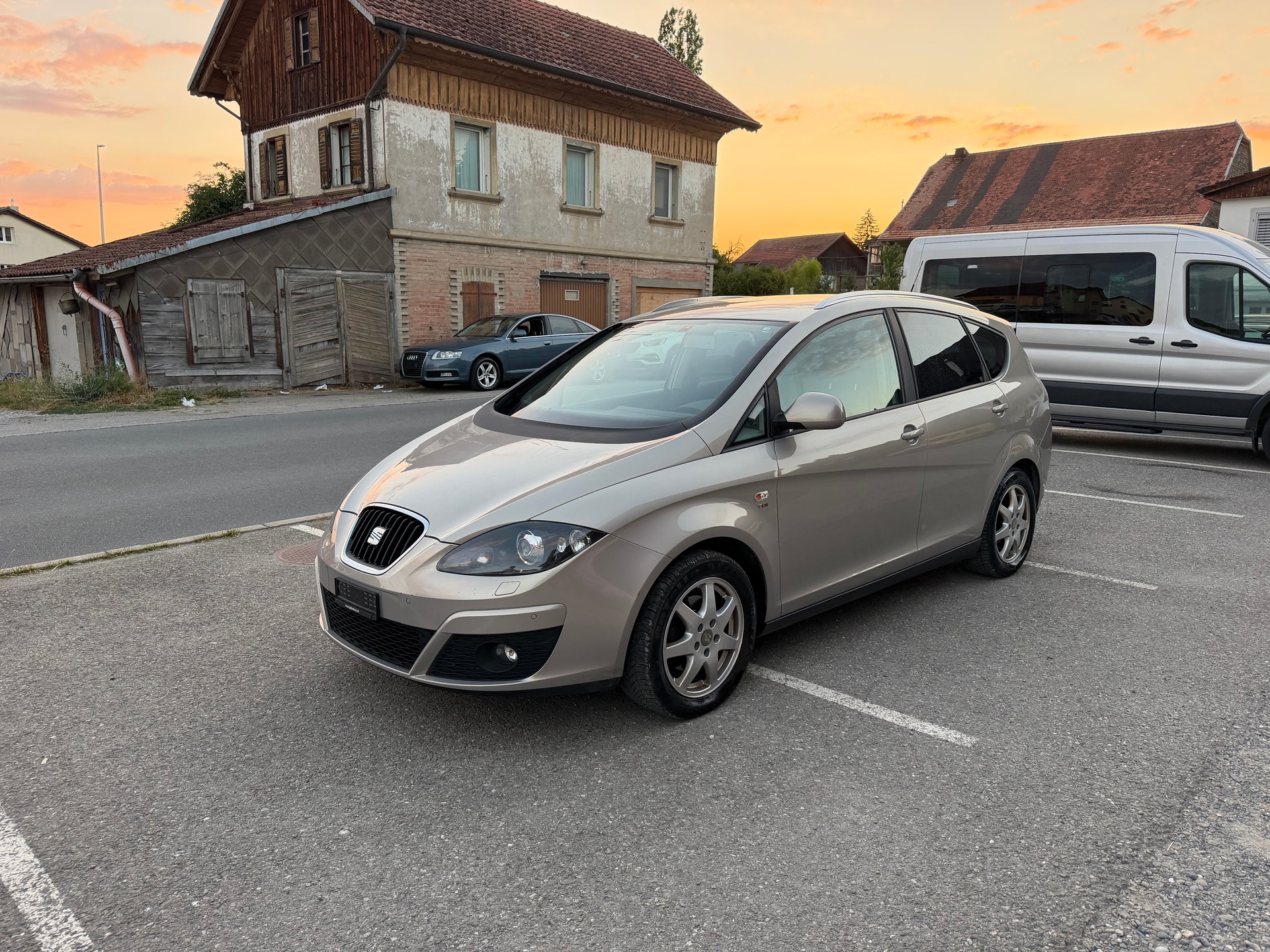 SEAT Altea XL 2.0 TDI Style DSG-image-0