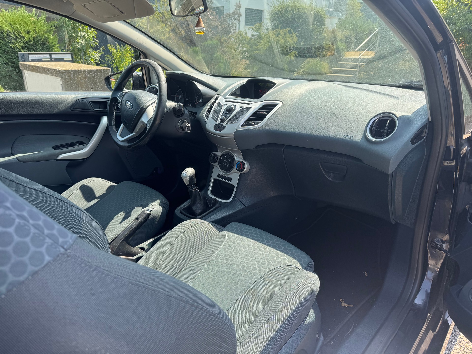 FORD Fiesta 1.6 16V Sport-image-7