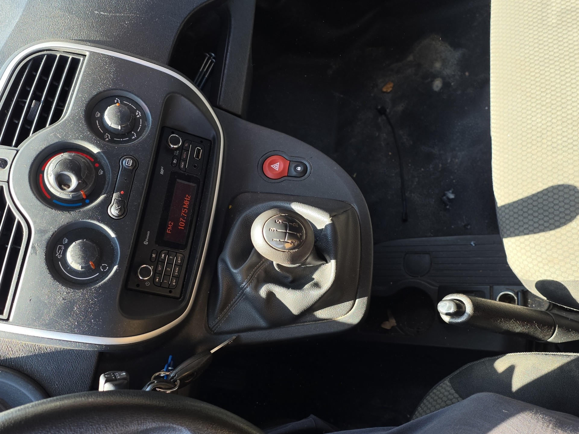 RENAULT Kangoo Maxi dCi 90 ENERGY Access 2 Pl./2 pl.-image-8