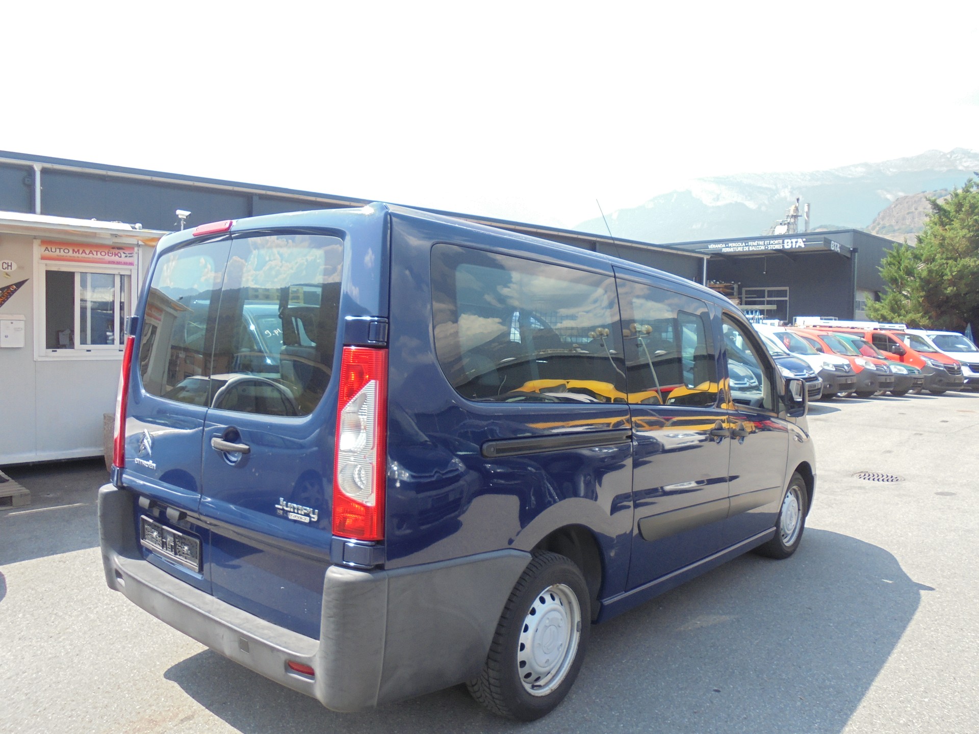CITROEN Jumpy 2.0 HDi L2H1 Attraction-image-3