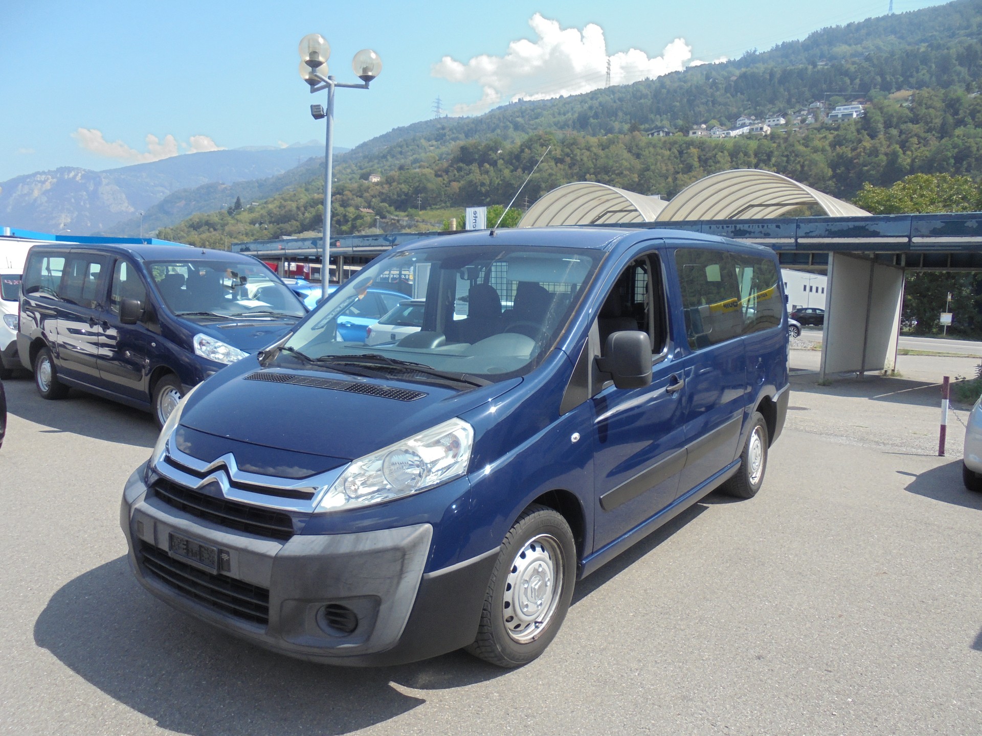 CITROEN Jumpy 2.0 HDi L2H1 Attraction-image-0