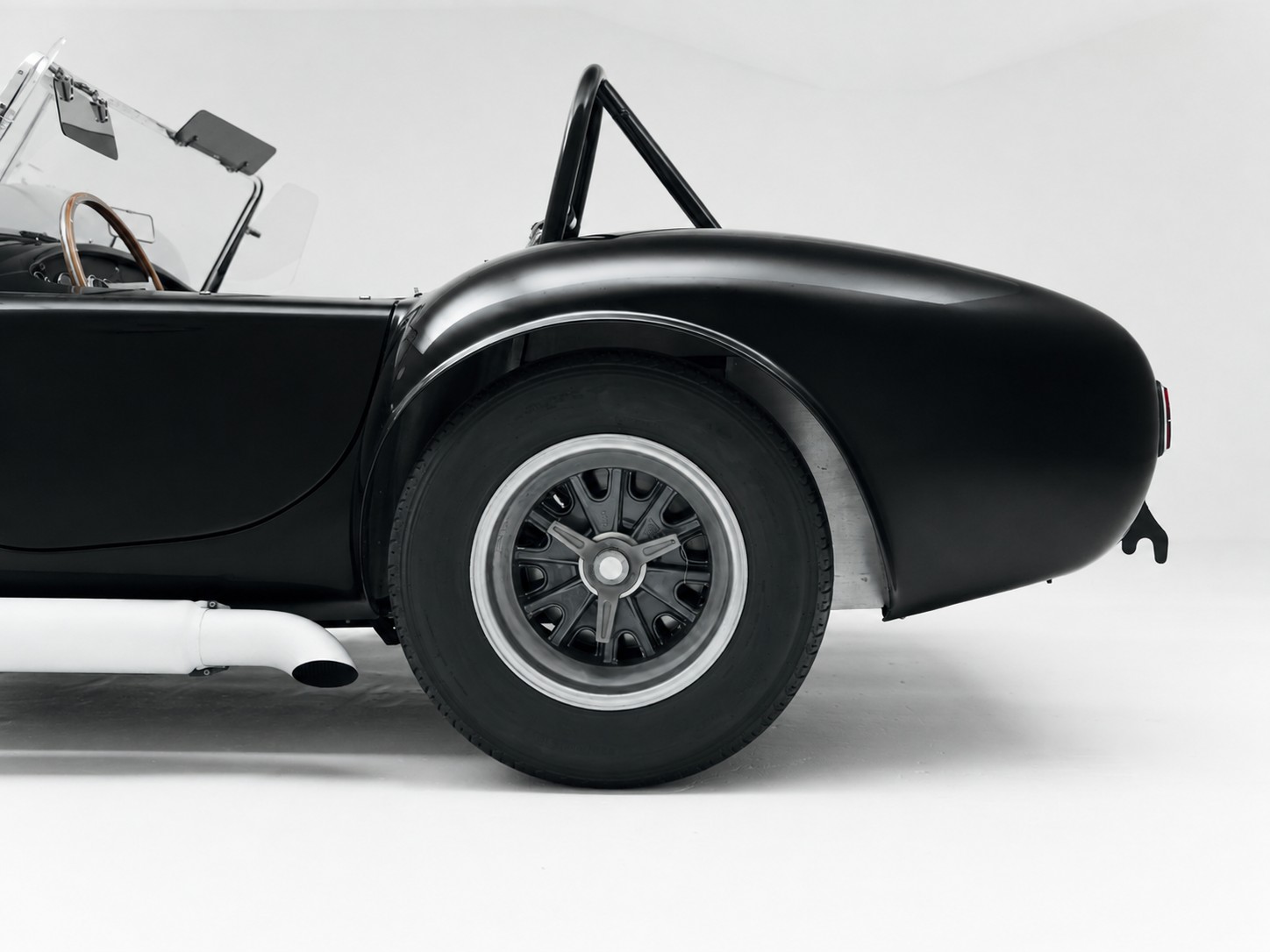AC 427SC Cobra Competition-image-8