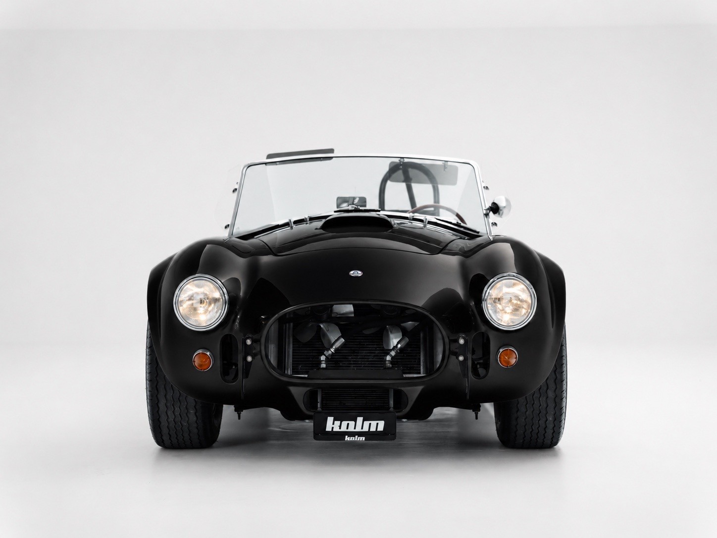 AC 427SC Cobra Competition-image-1
