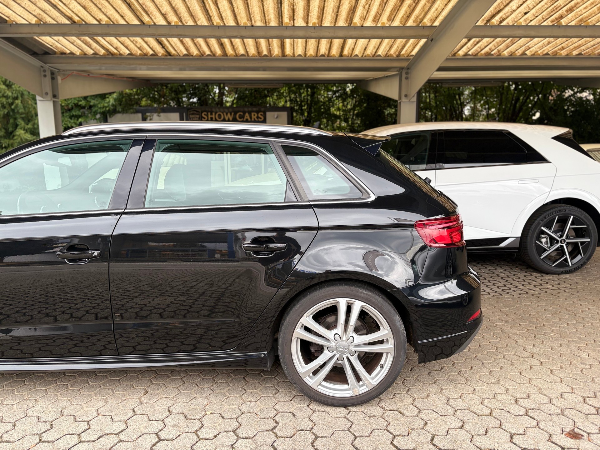 AUDI A3 Sportback 1.5 TFSI S-tronic Sport-image-13