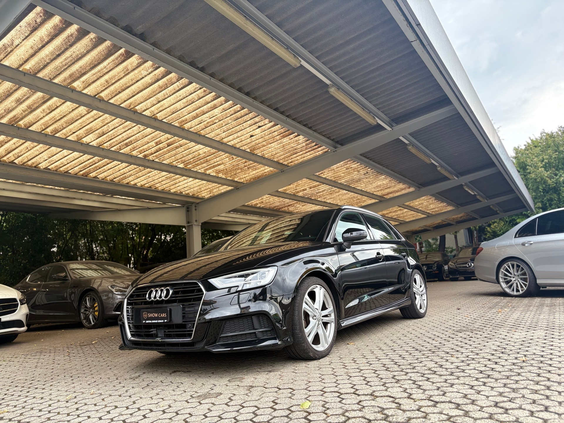AUDI A3 Sportback 1.5 TFSI S-tronic Sport-image-6