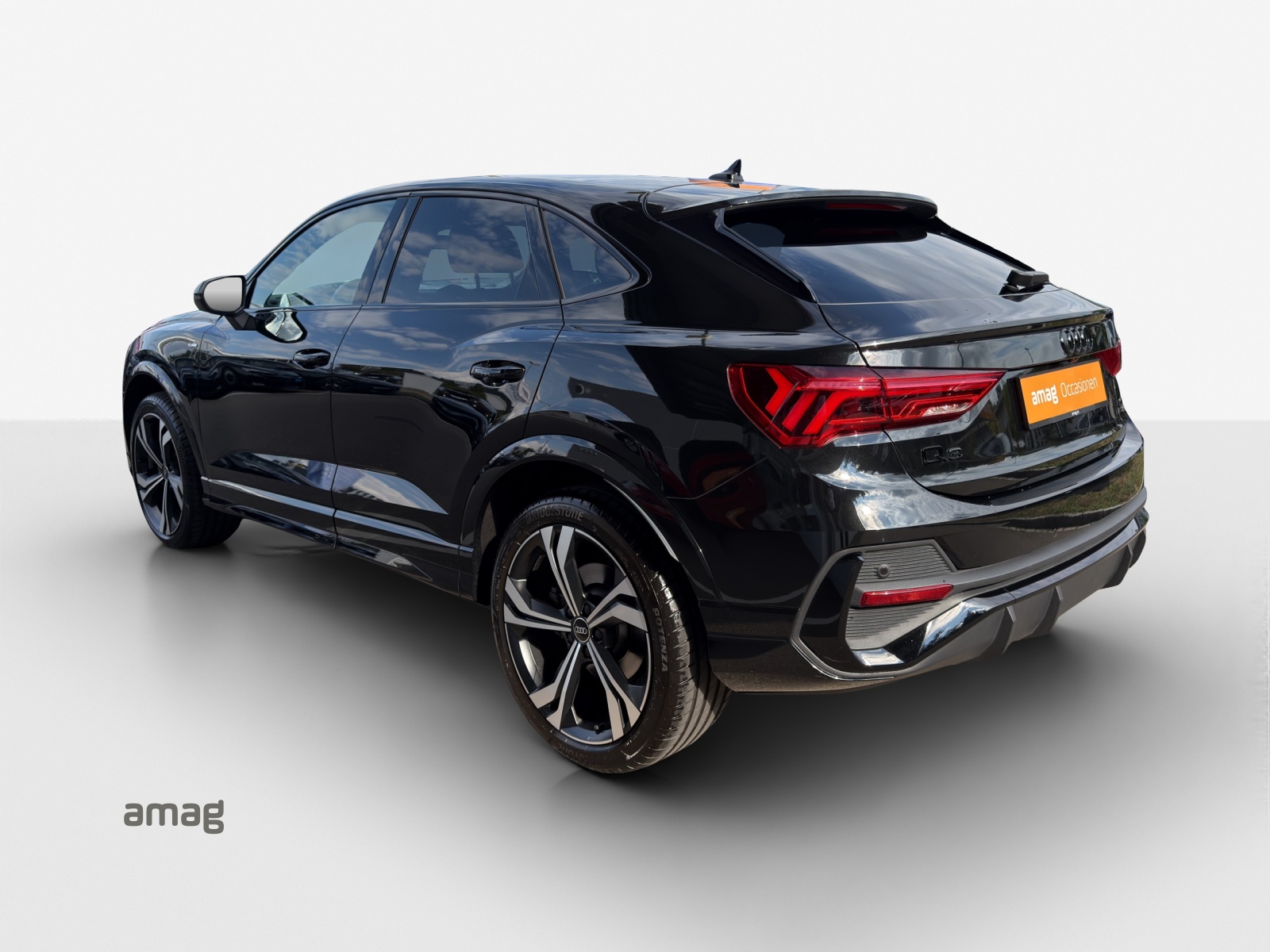 AUDI Q3 Sportback 40 TFSI S line quattro S-tronic-showroom-element-2